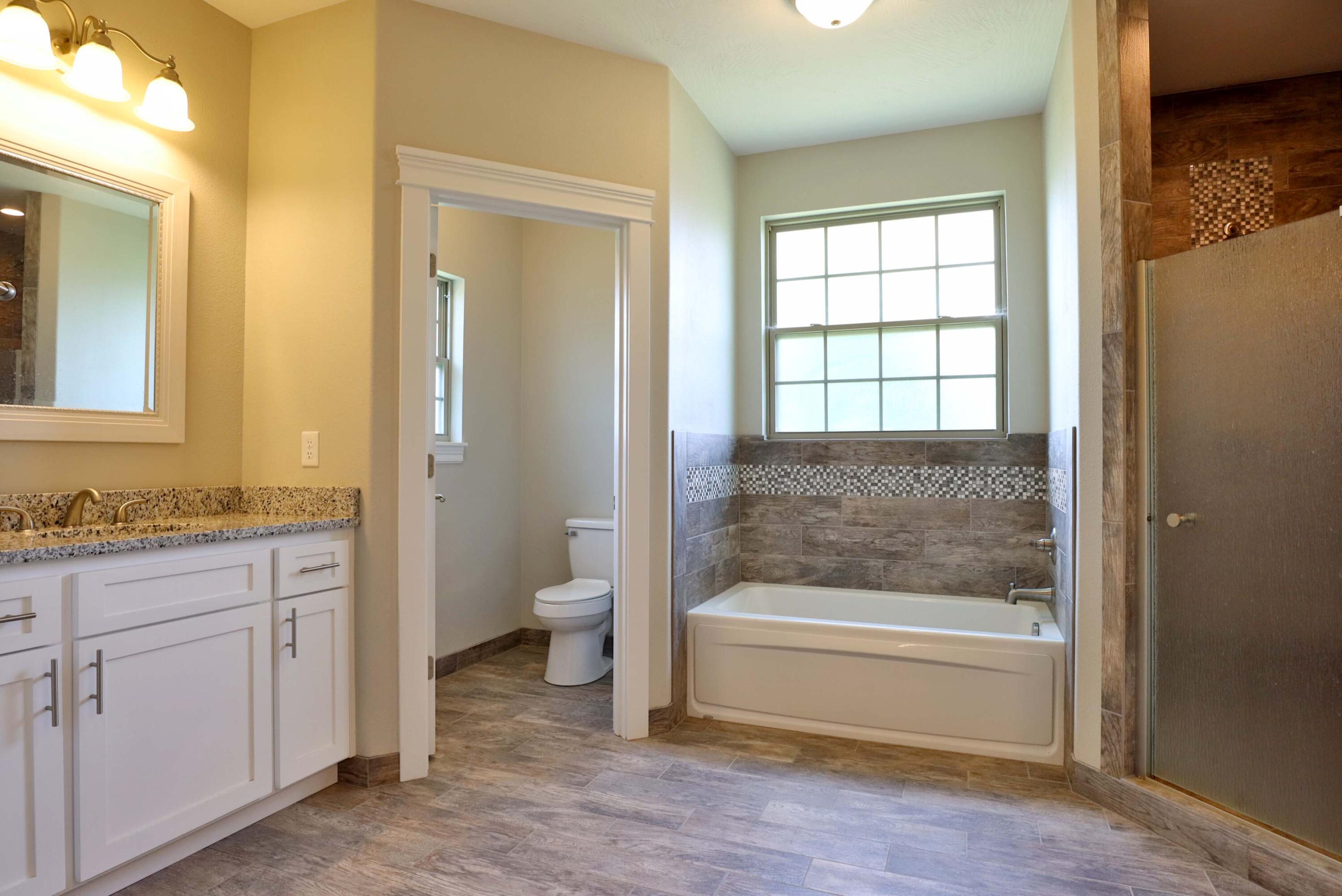 1189 North Cedar Ridge Avenue Property Photo 20