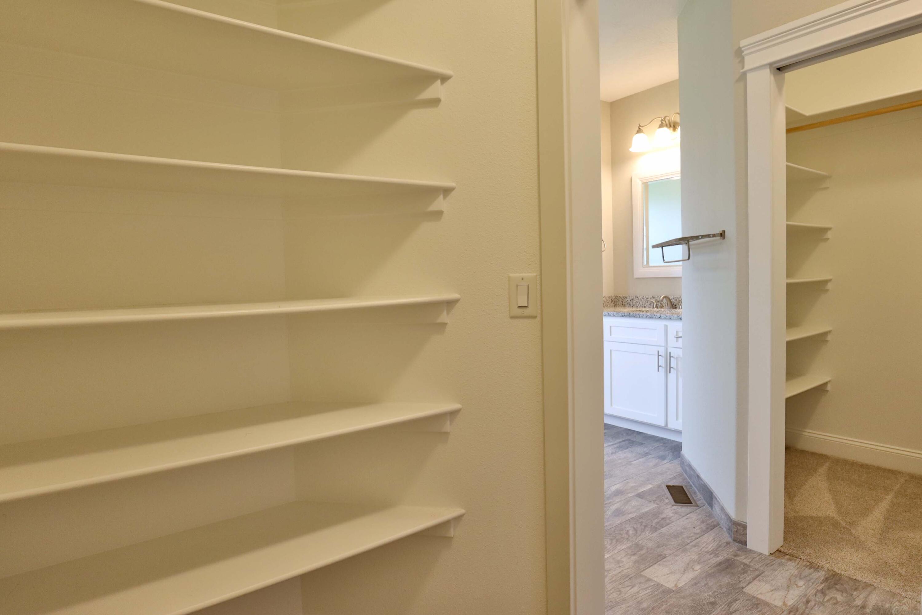 1189 North Cedar Ridge Avenue Property Photo 25