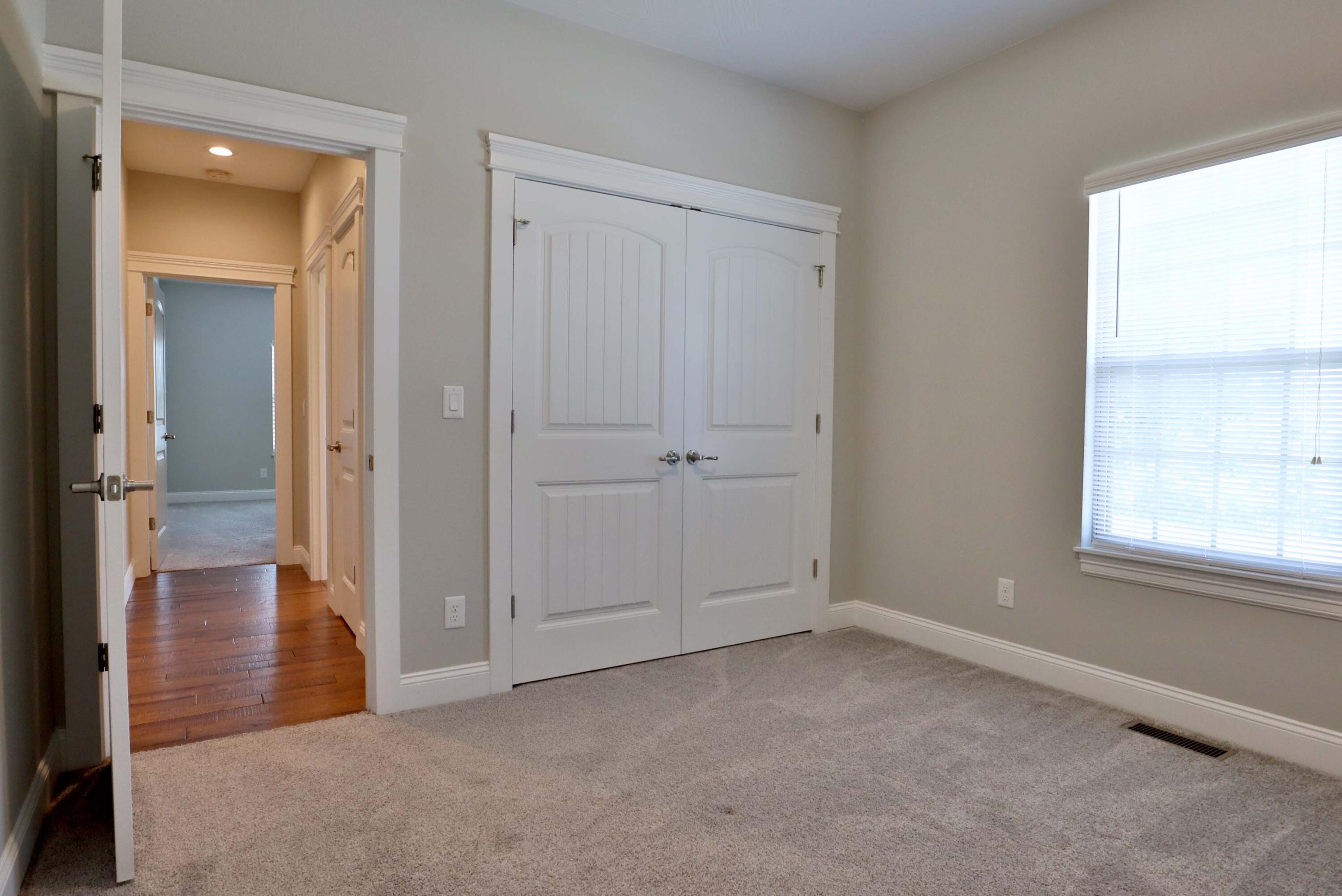 1189 North Cedar Ridge Avenue Property Photo 30