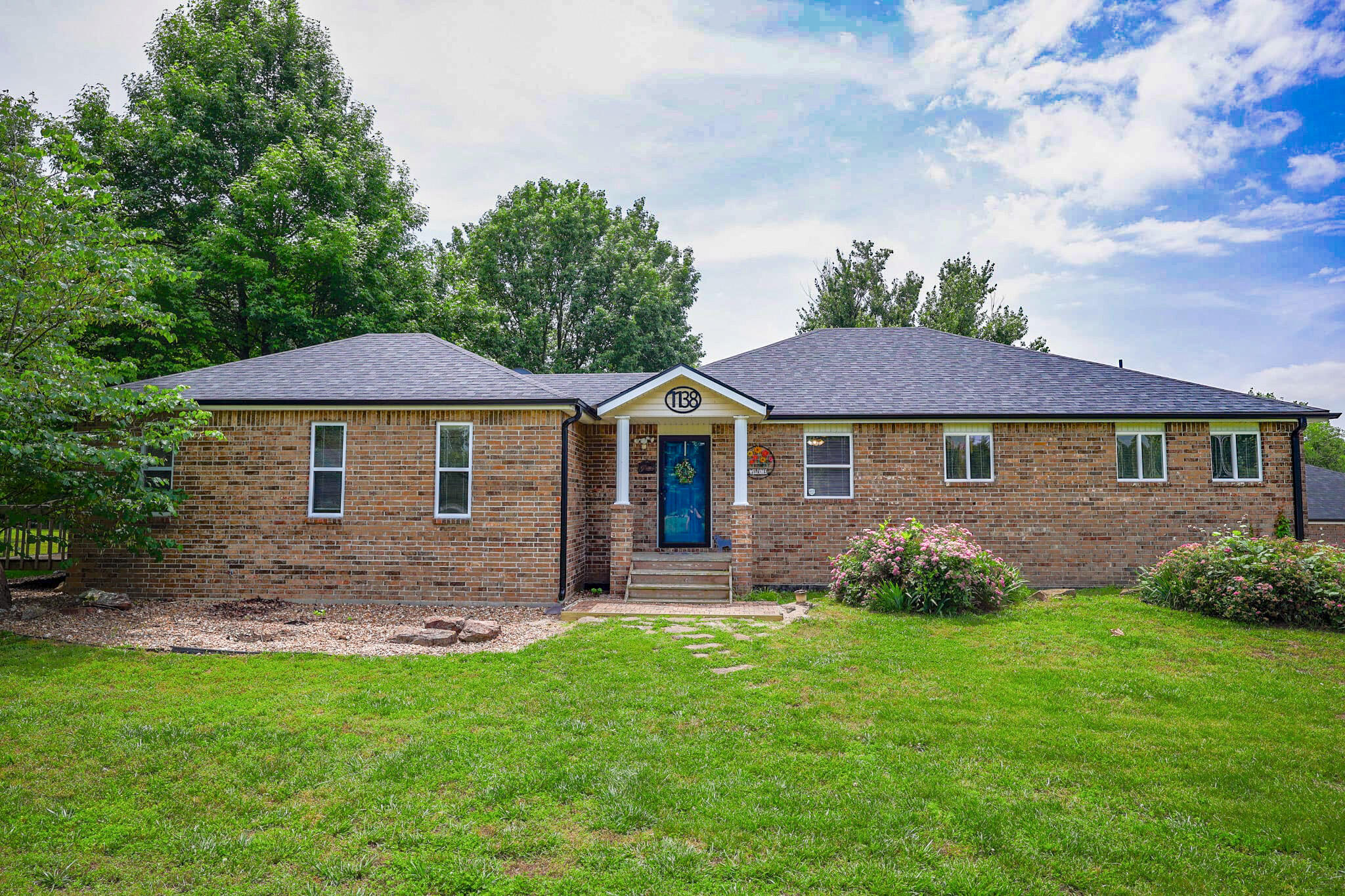 1138 Forest Ridge Drive Property Photo 2