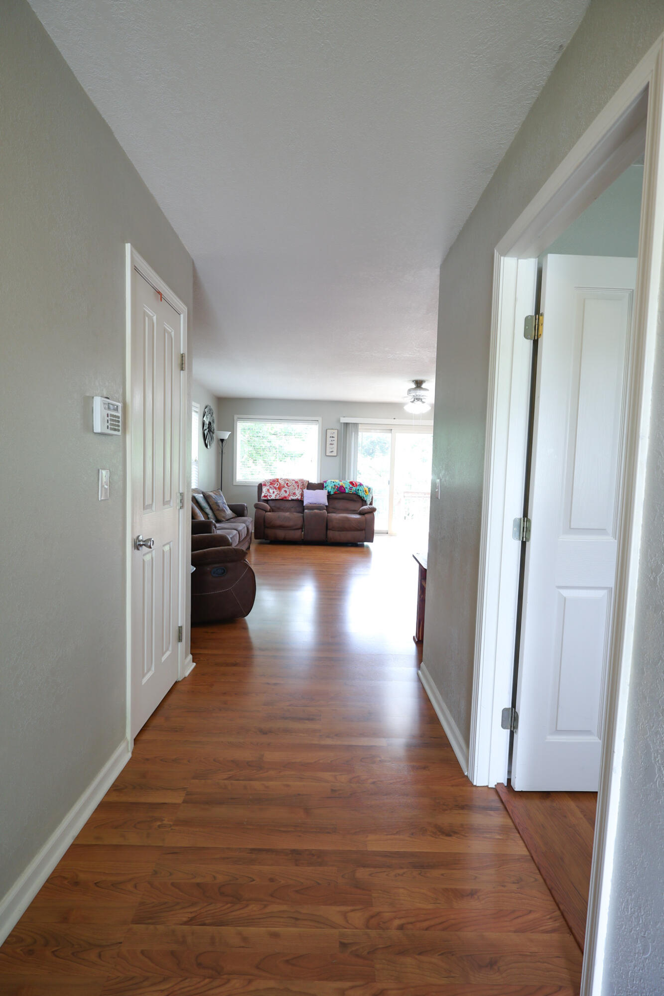 1138 Forest Ridge Drive Property Photo 13