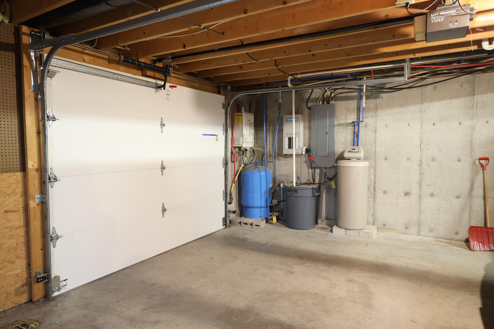 1138 Forest Ridge Drive Property Photo 61
