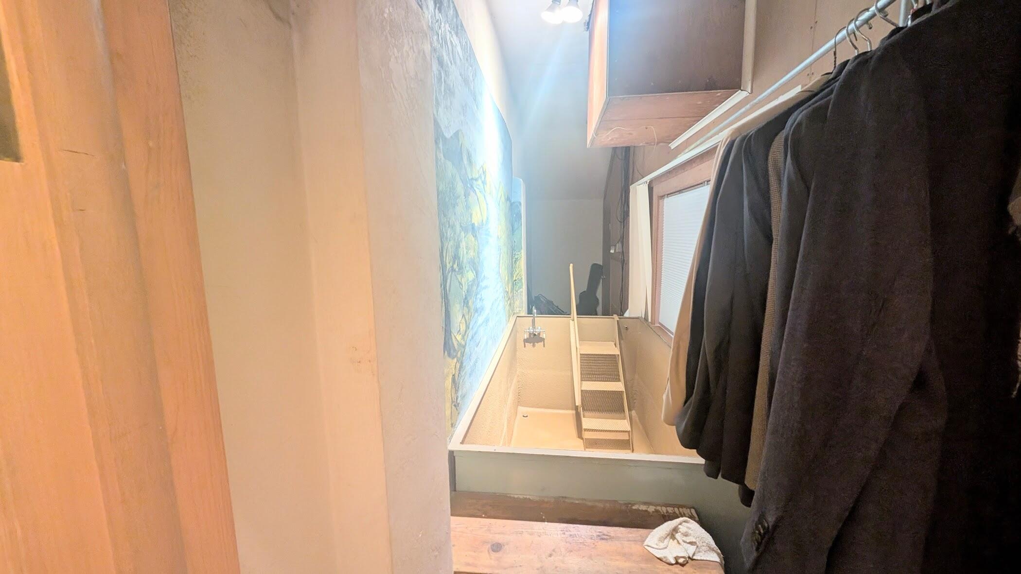 600 South Grand Avenue Property Photo 9