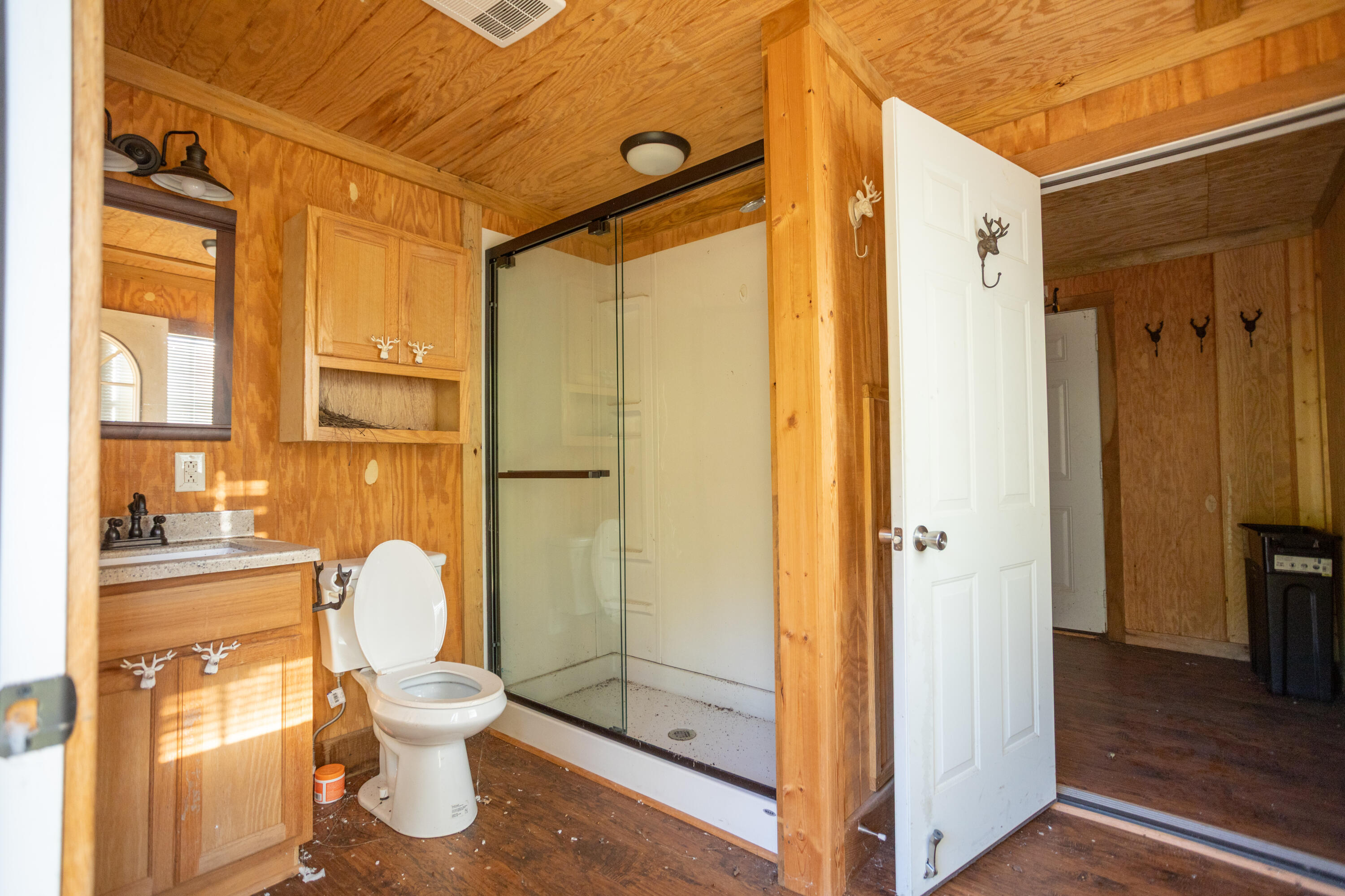 0000 Farm Road 1090 Property Photo 95
