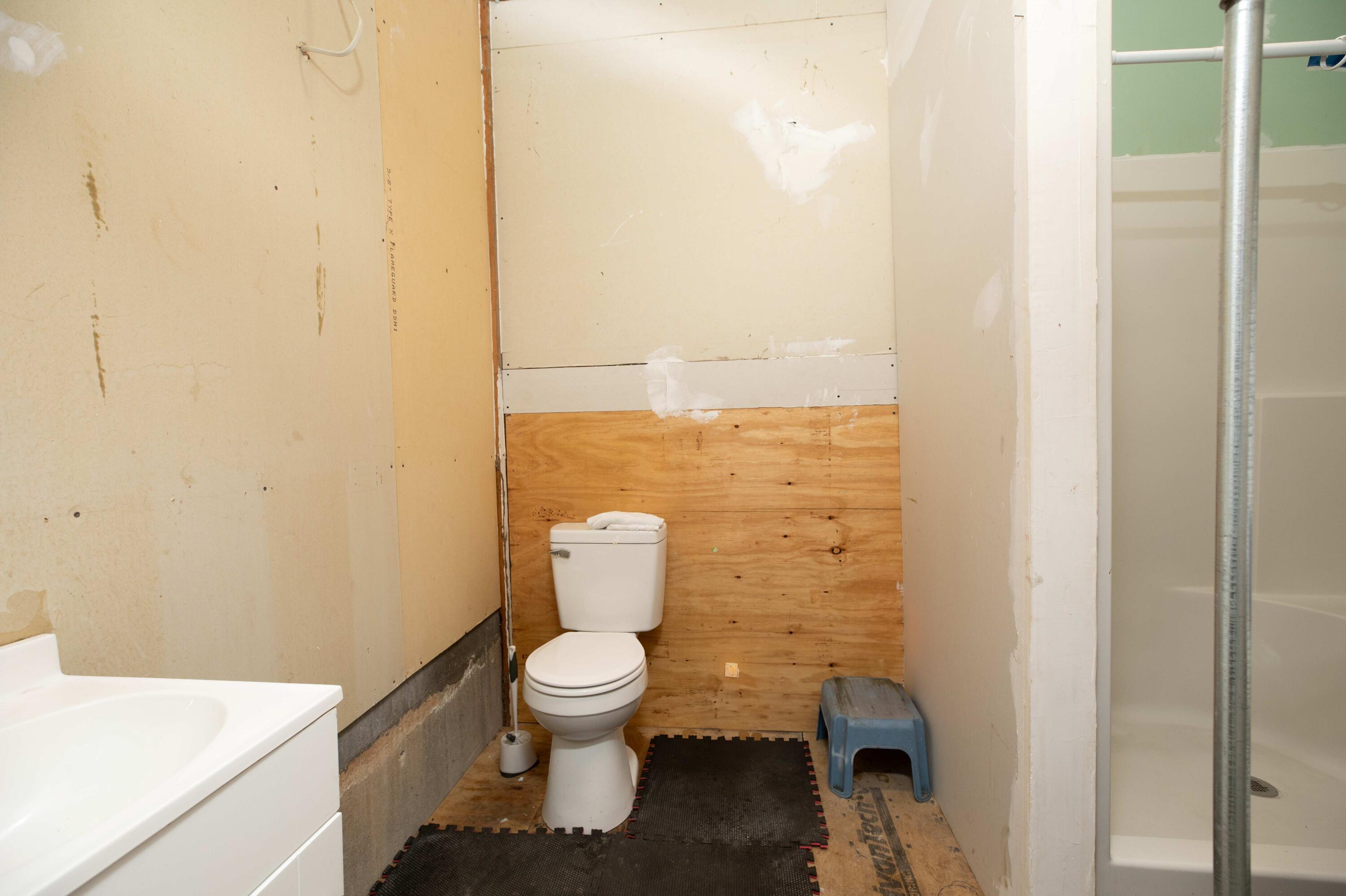 405 1st Street Property Photo 9