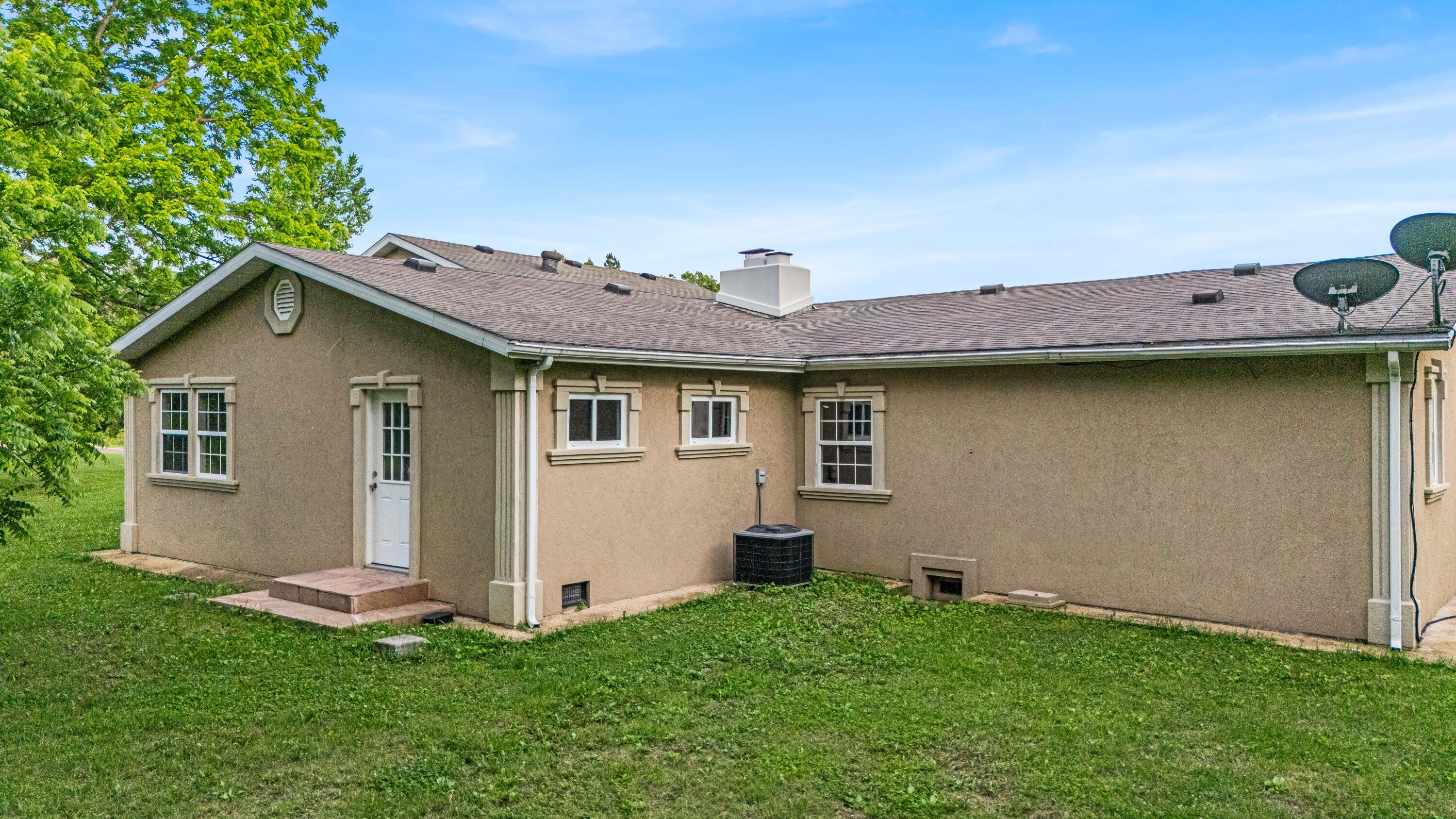 875 State Route T Property Photo 41