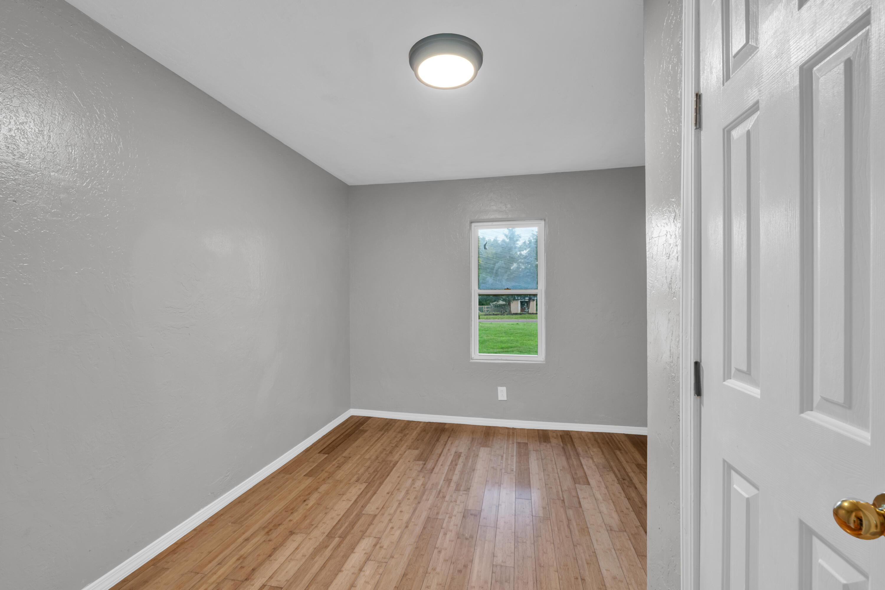 875-883 State Route T Property Photo 25