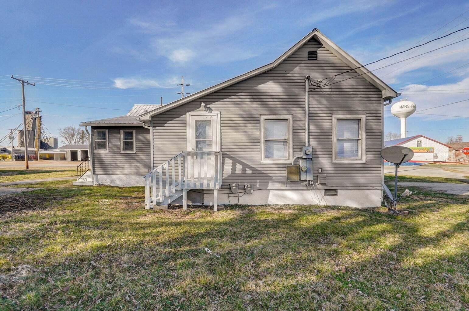 252 Commercial Street Property Photo 25