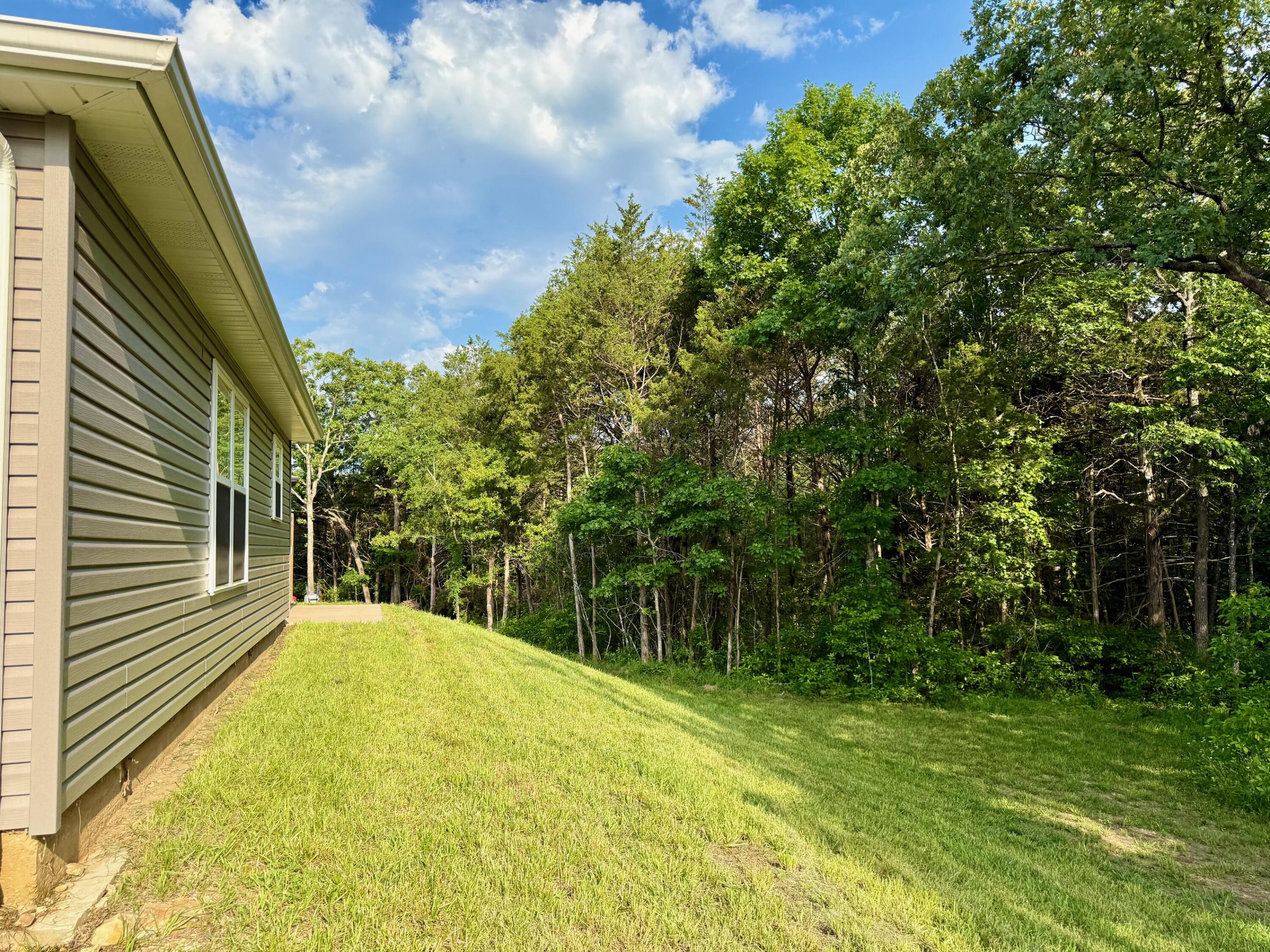 135 Bald Cypress Court Property Photo 16