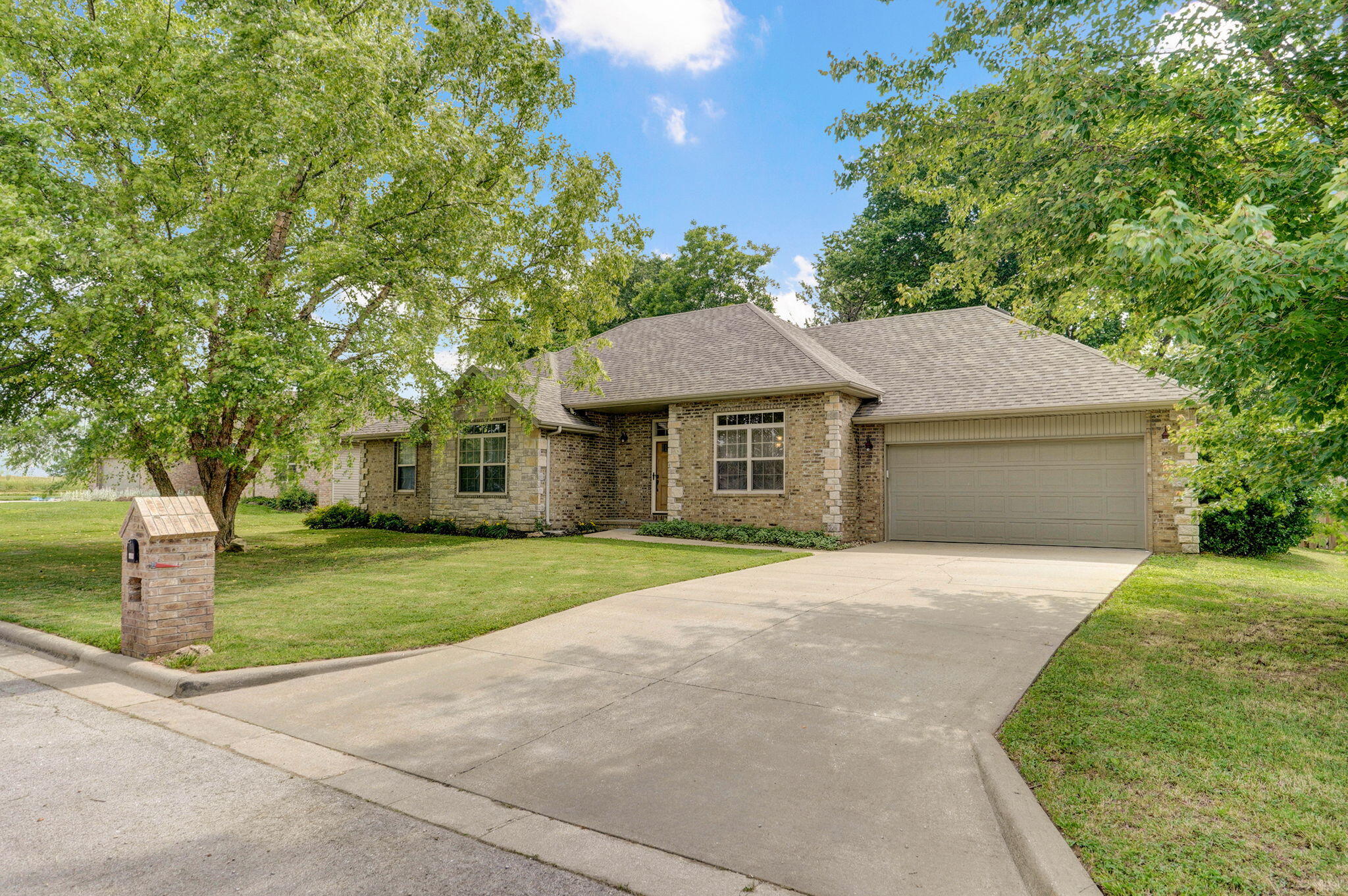 308 Park Circle Property Photo 1