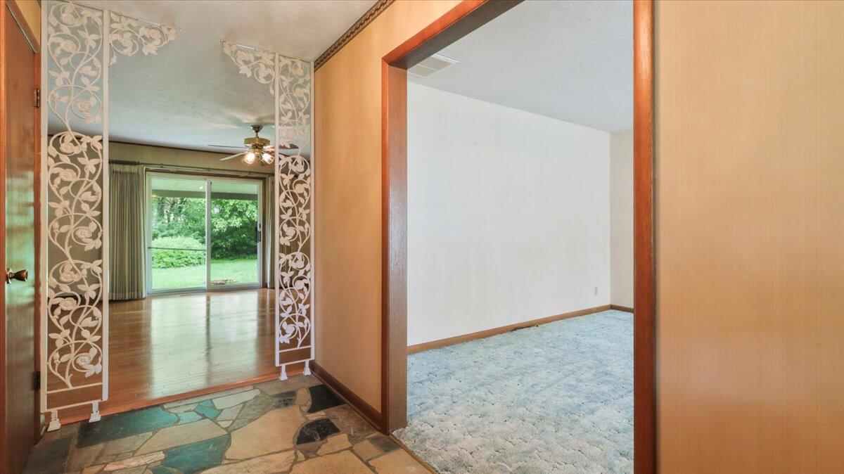 619 East Mcgee Street Property Photo 6