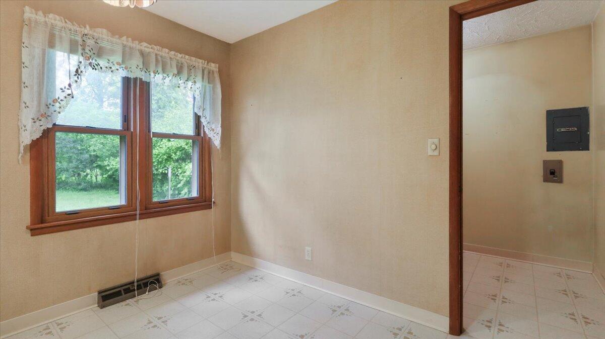 619 East Mcgee Street Property Photo 8