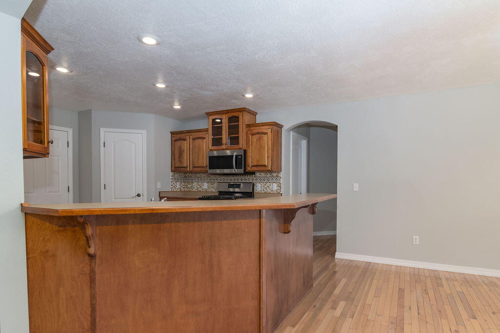 780 South Timber Ridge Drive Property Photo 16