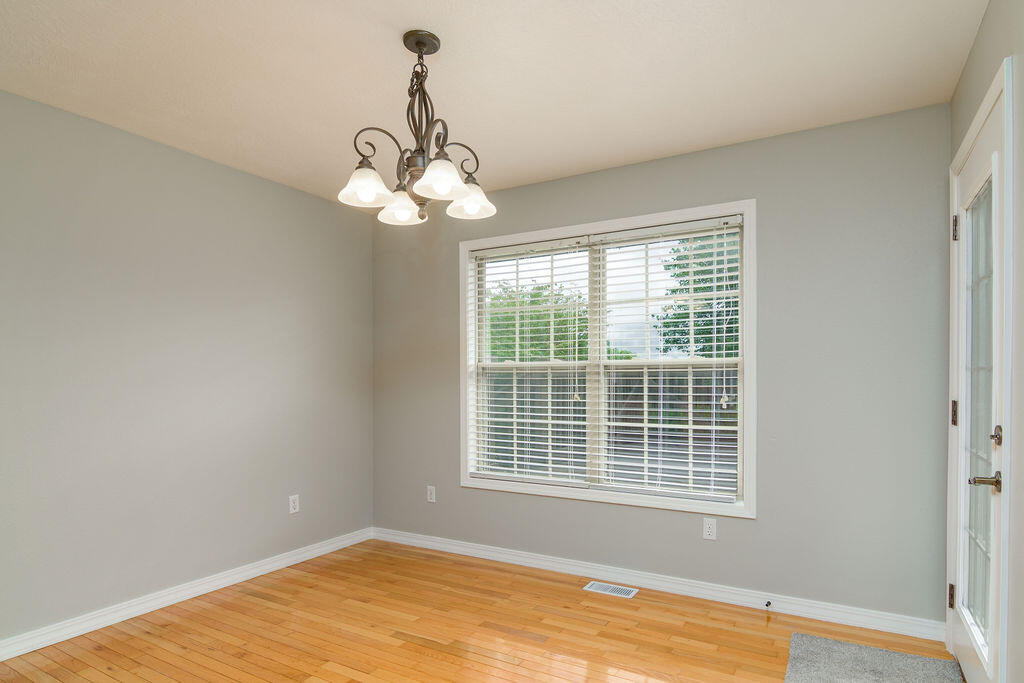780 South Timber Ridge Drive Property Photo 17