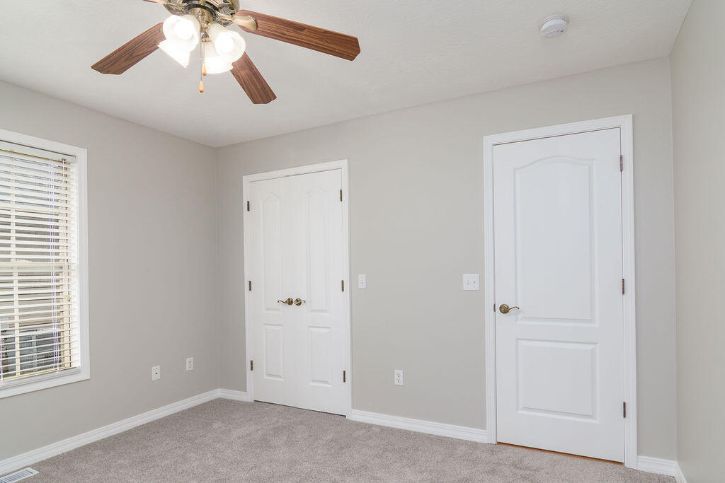 780 South Timber Ridge Drive Property Photo 25