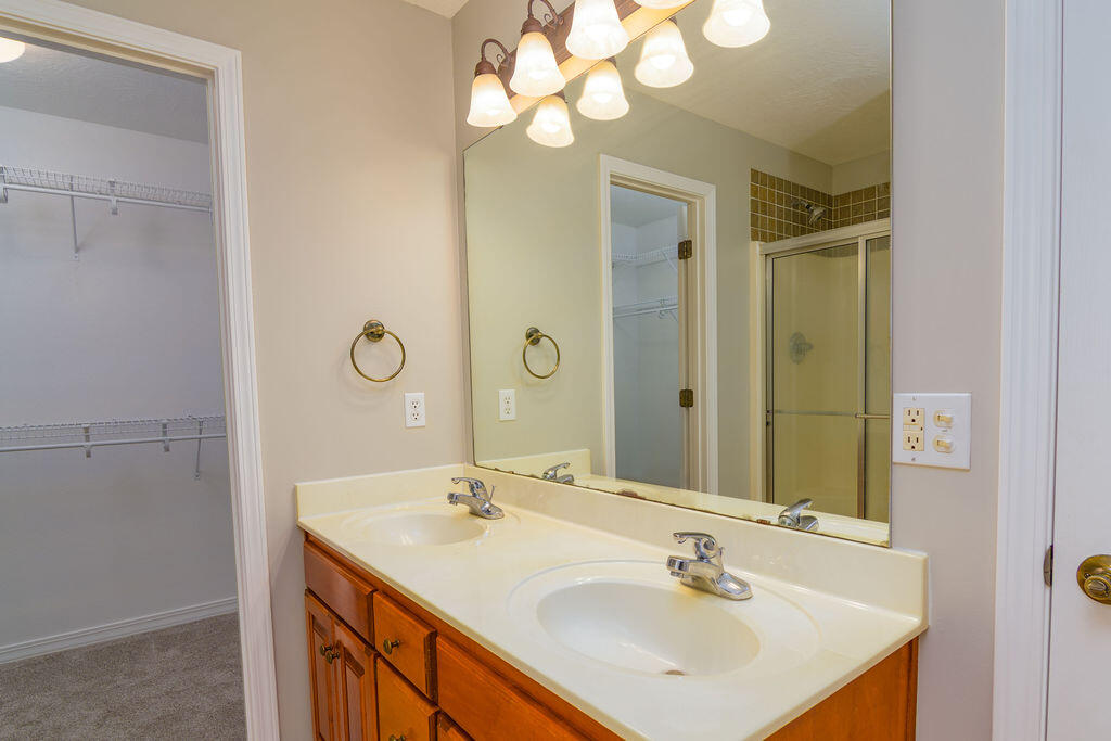 780 South Timber Ridge Drive Property Photo 35