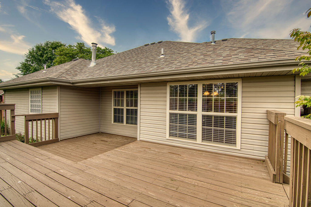 780 South Timber Ridge Drive Property Photo 40