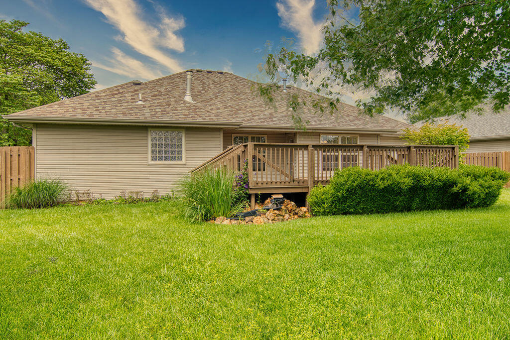 780 South Timber Ridge Drive Property Photo 43