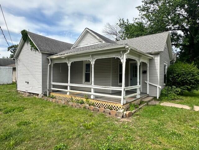 627 West Cherry Street Property Photo 2