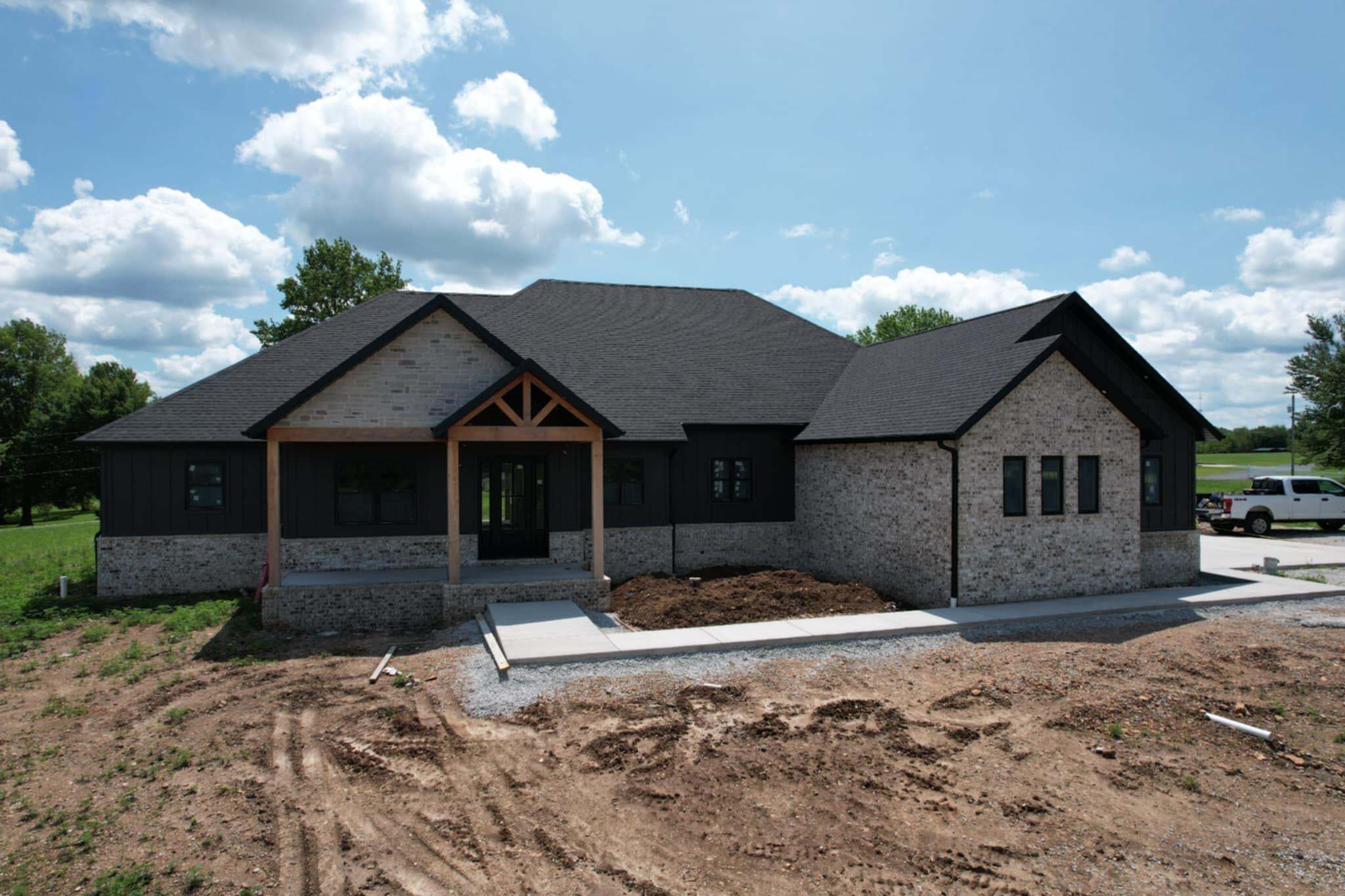 138 Brady Lane Property Photo 1