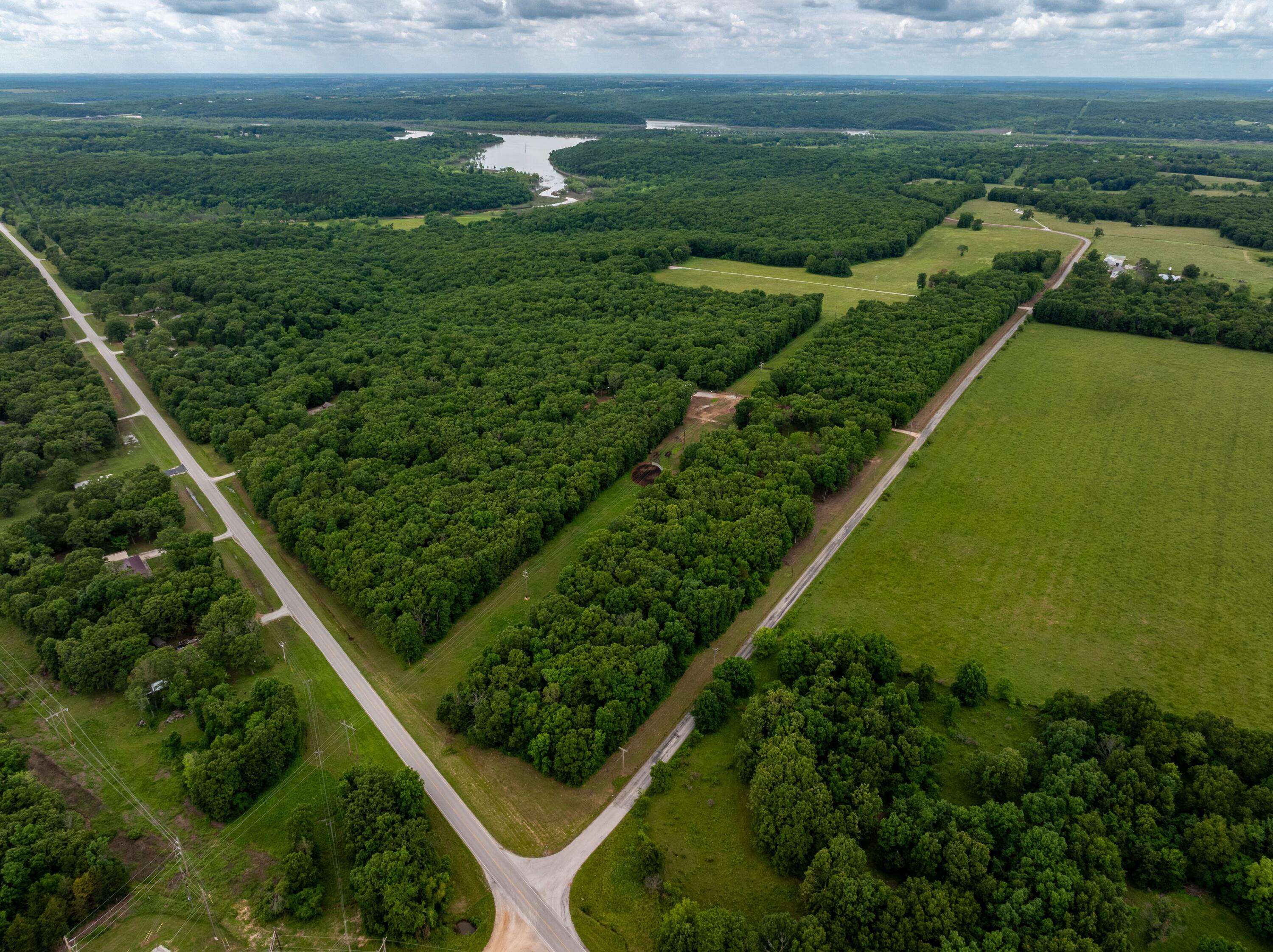 1501 Northeast 775 Road Property Photo 40