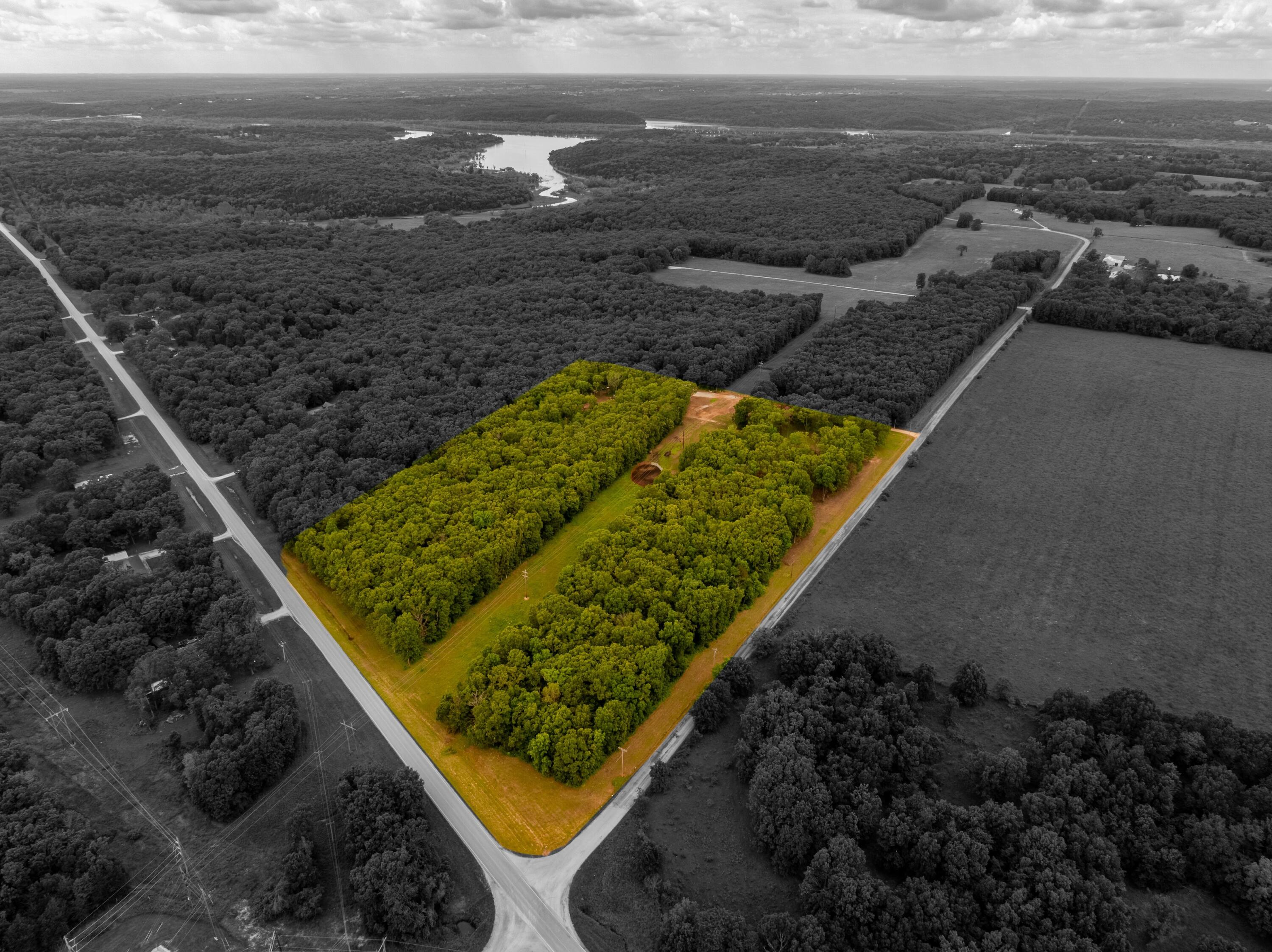 1501 Northeast 775 Road Property Photo 46