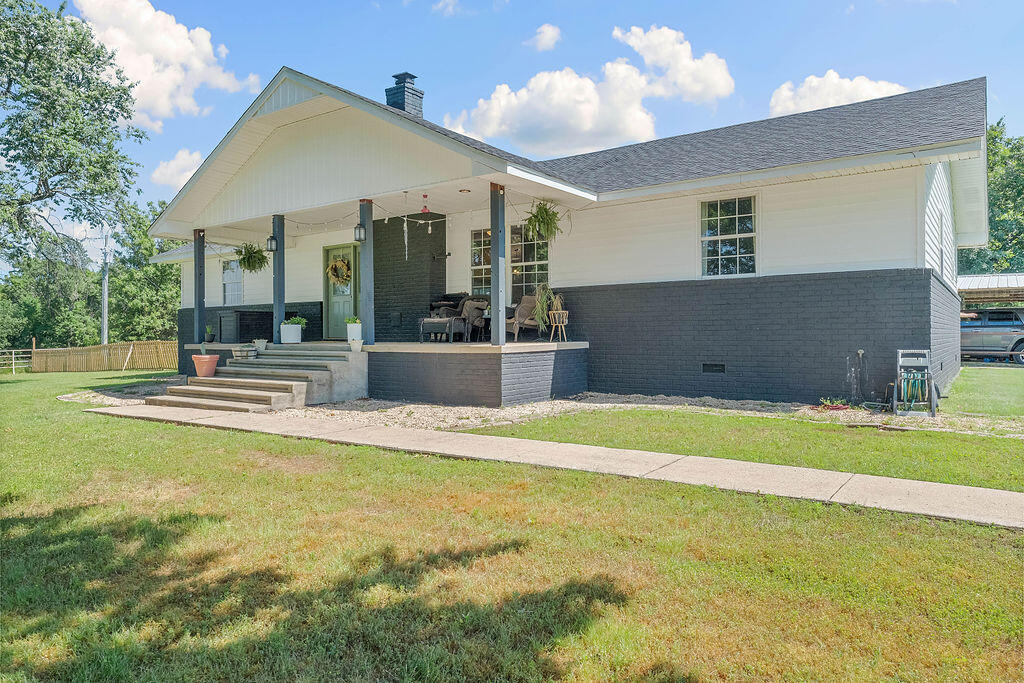 345 Fort Lane Property Photo 30