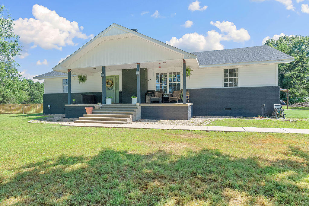 345 Fort Lane Property Photo 31