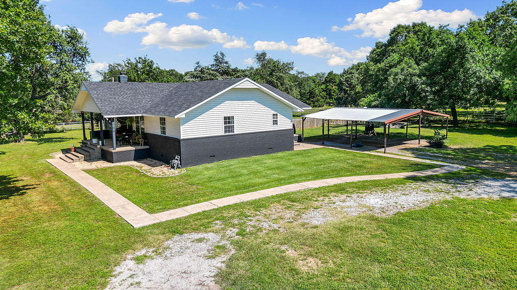 345 Fort Lane Property Photo 33