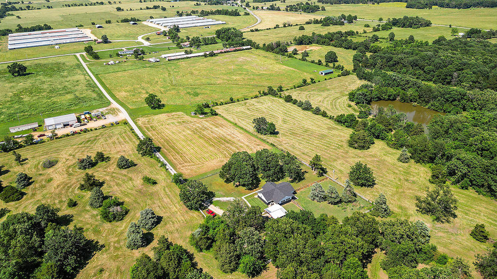 345 Fort Lane Property Photo 42