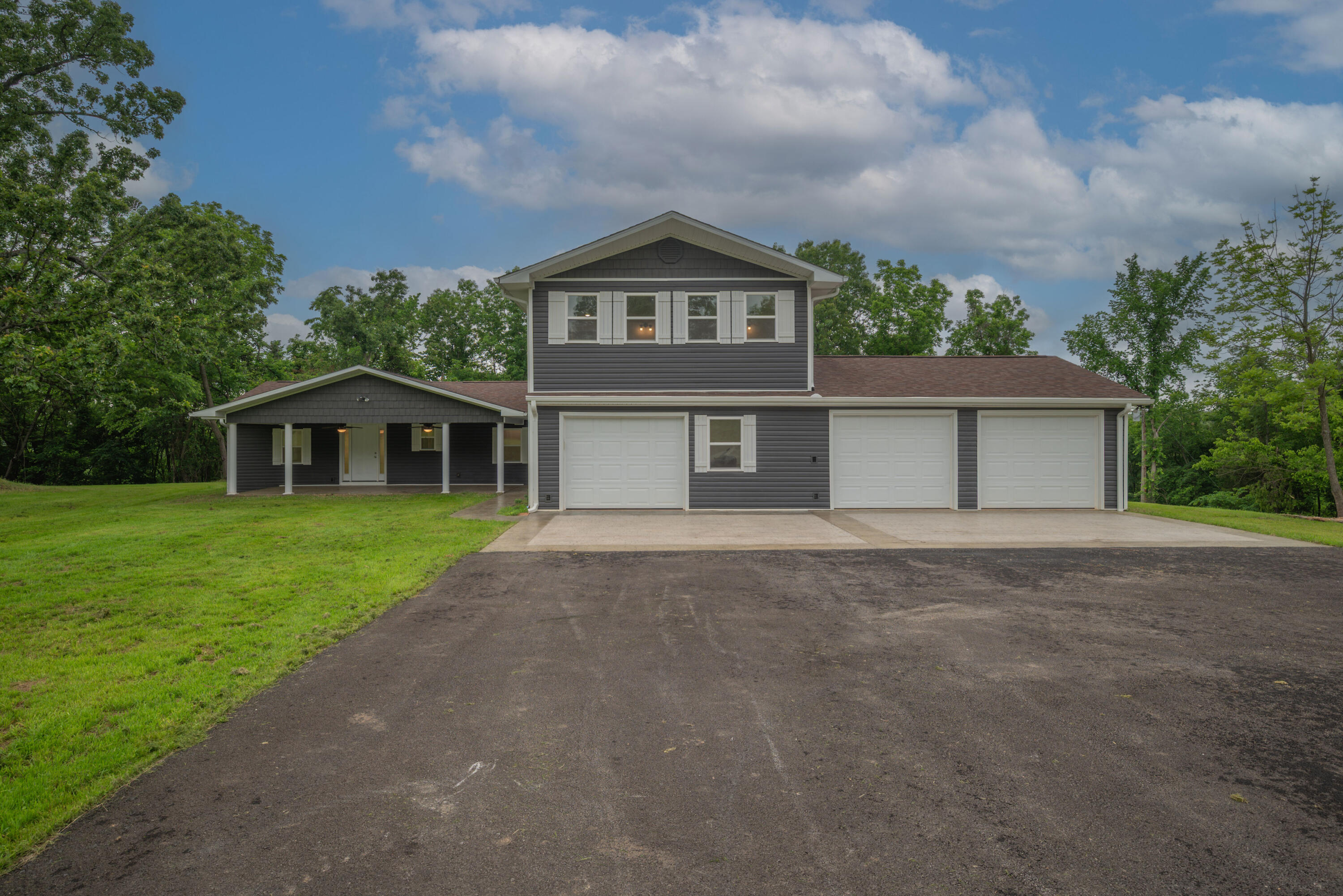1546 South School Street Property Photo 1