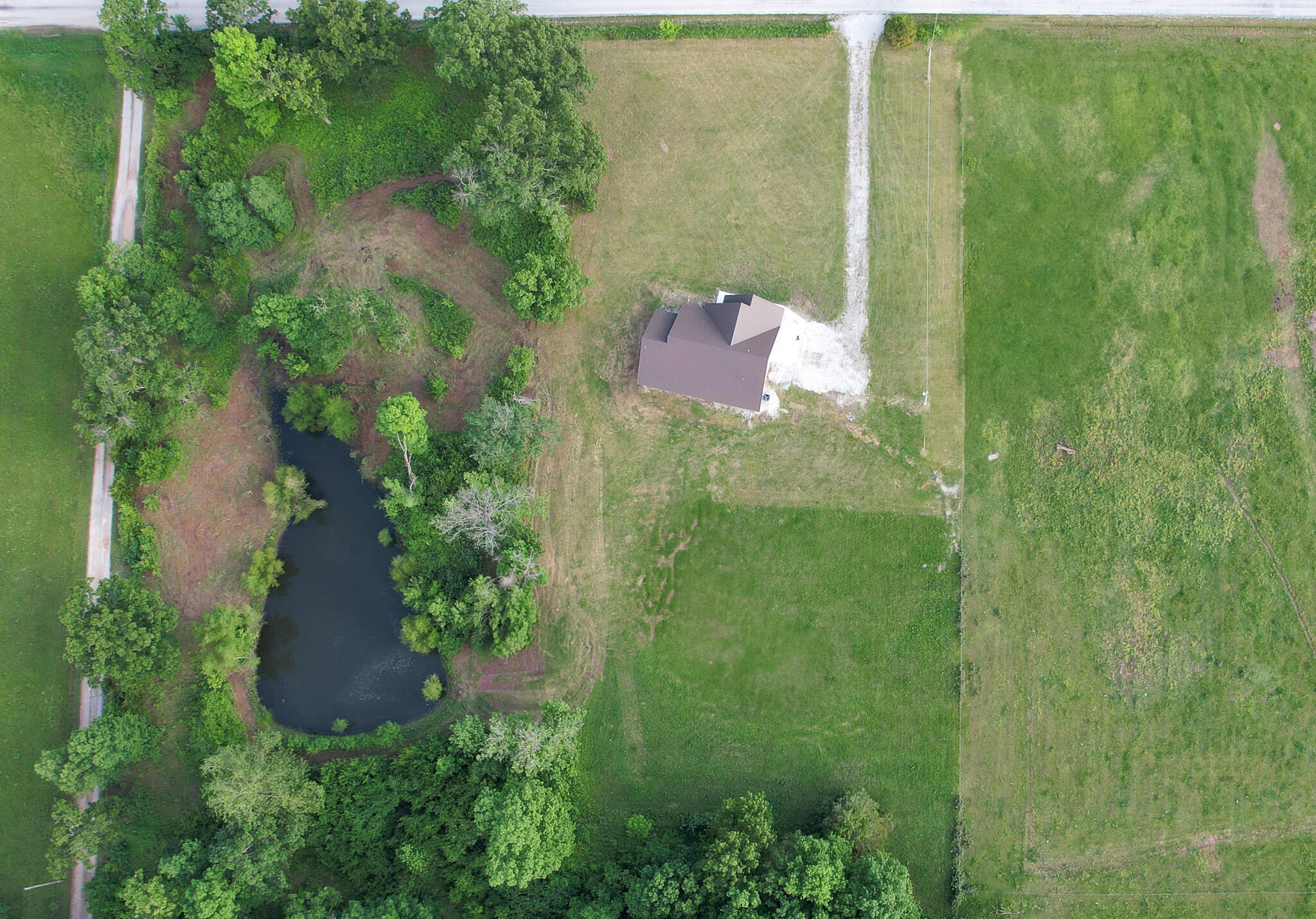 19040 Norway Road Property Photo 17