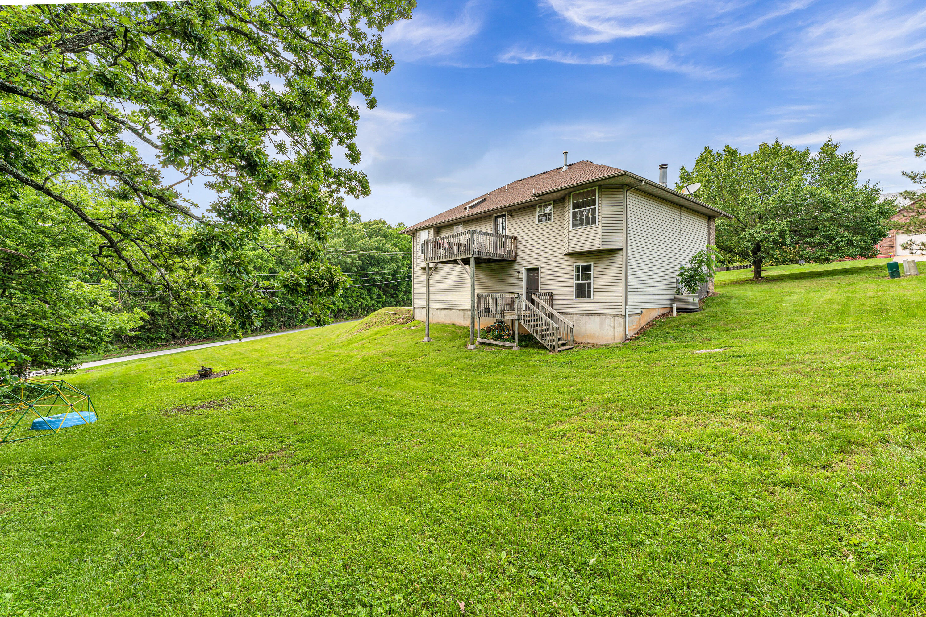 1108 East Robin Street Property Photo 35
