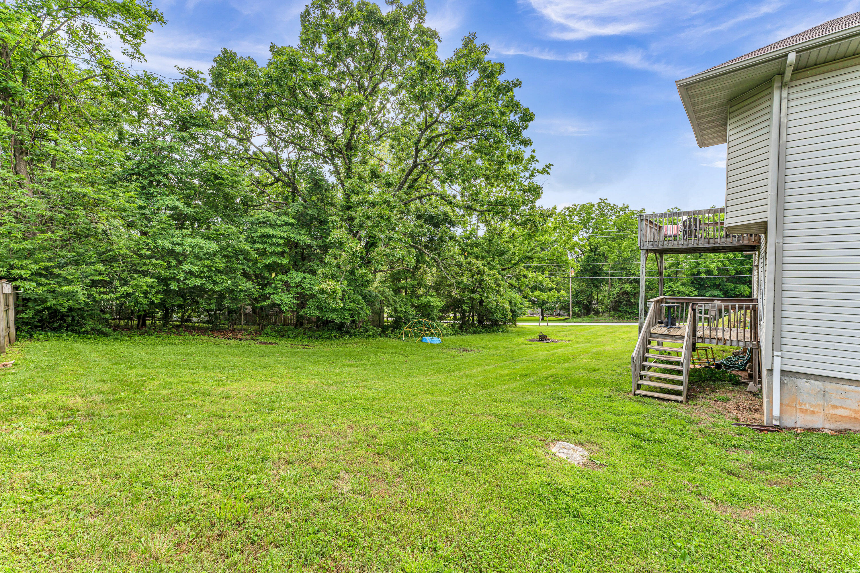 1108 East Robin Street Property Photo 36