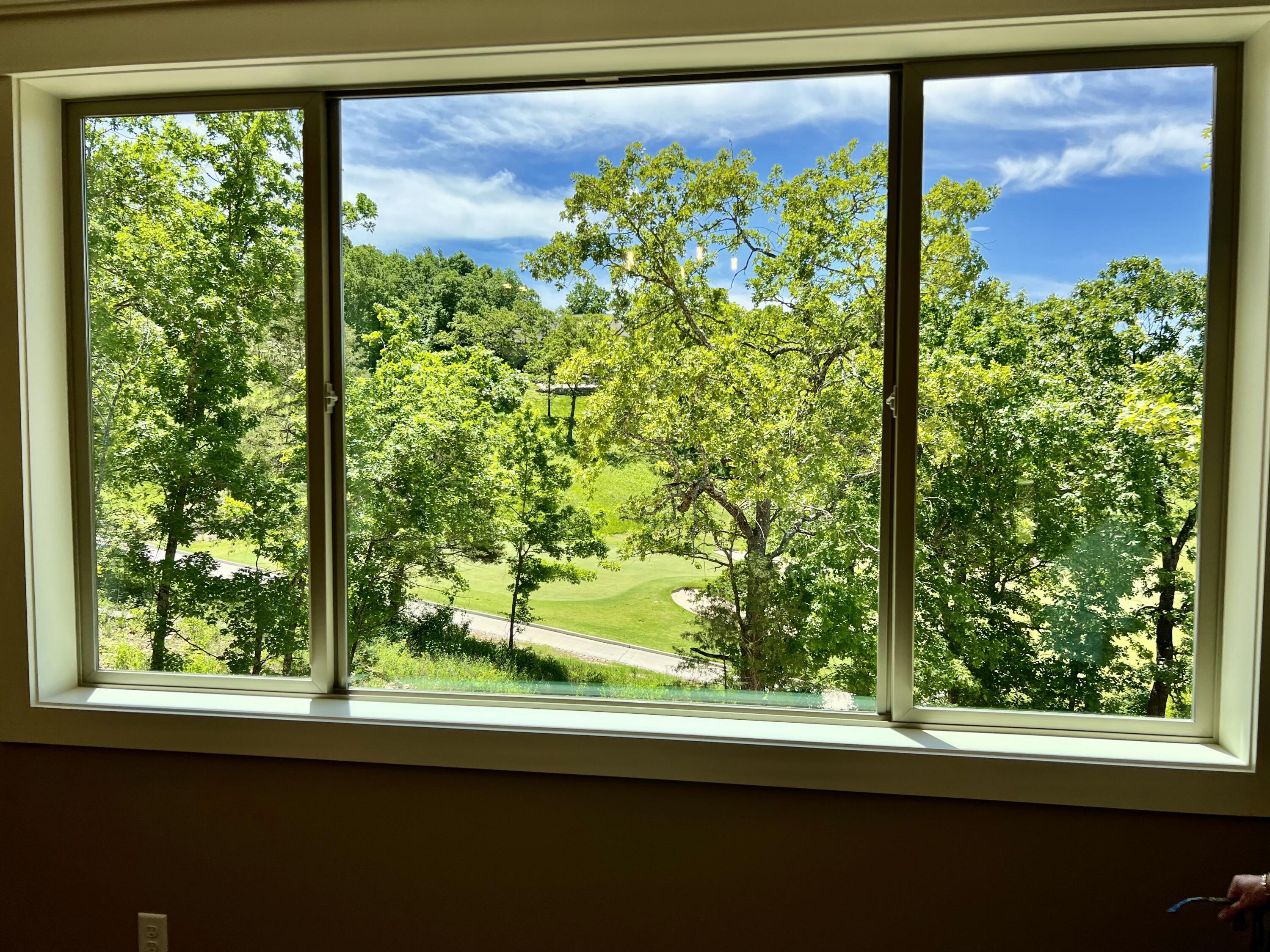 409 Silverwood Circle Property Photo 8