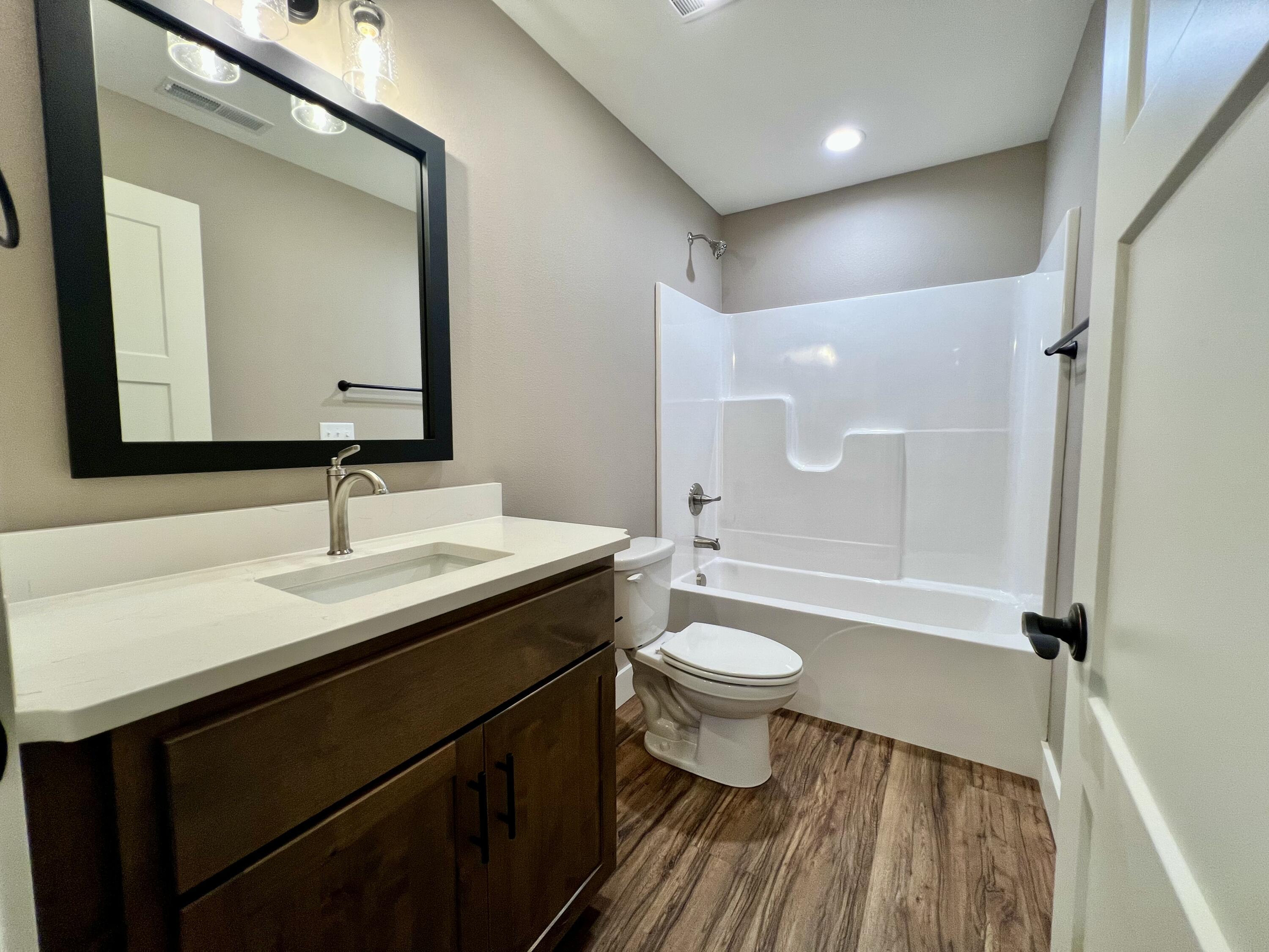 409 Silverwood Circle Property Photo 26