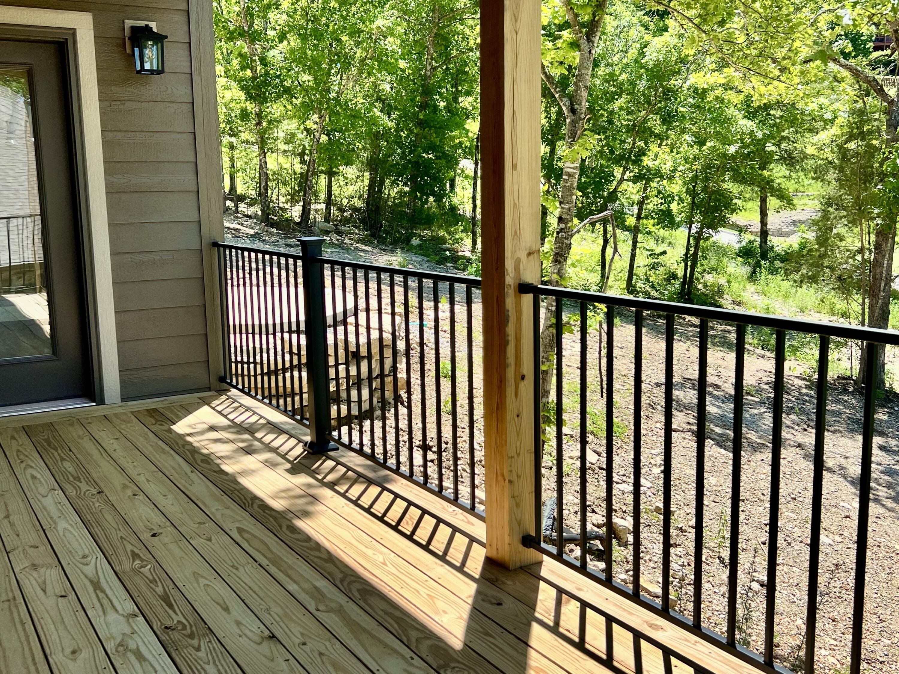 409 Silverwood Circle Property Photo 32