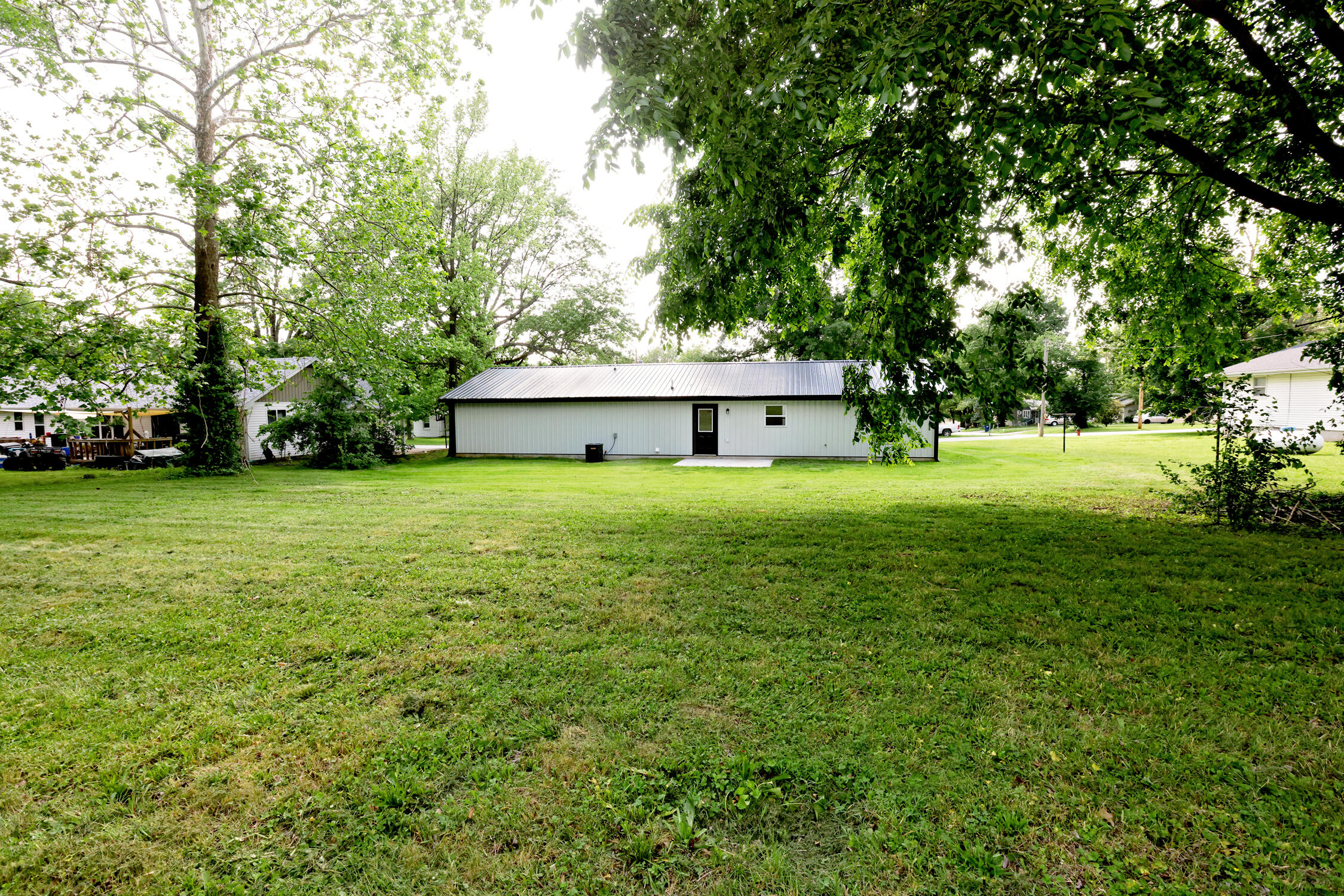 326 North Olive Street Property Photo 12