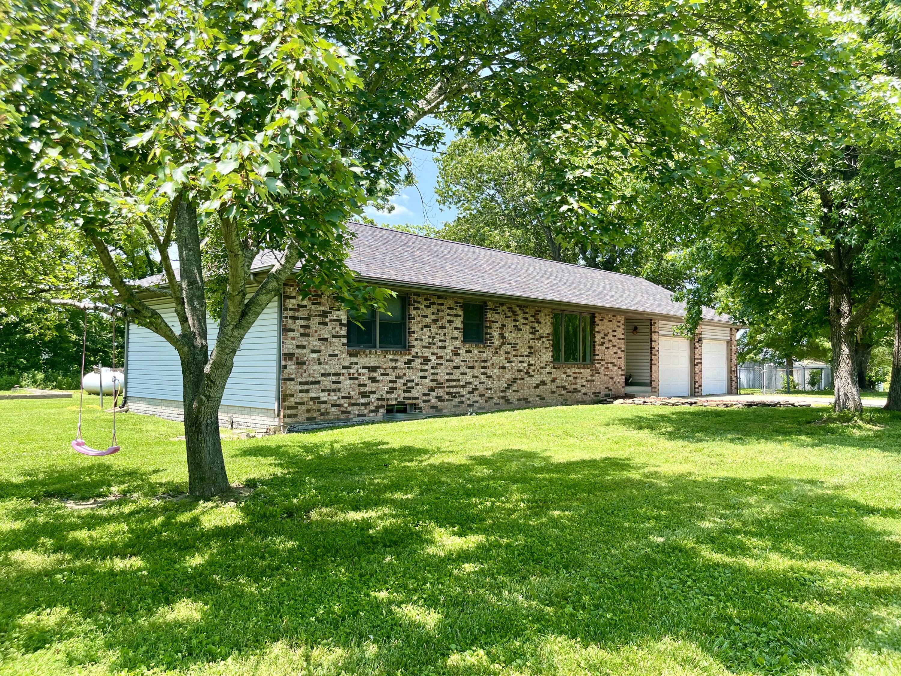 194 State Highway T Property Photo 2