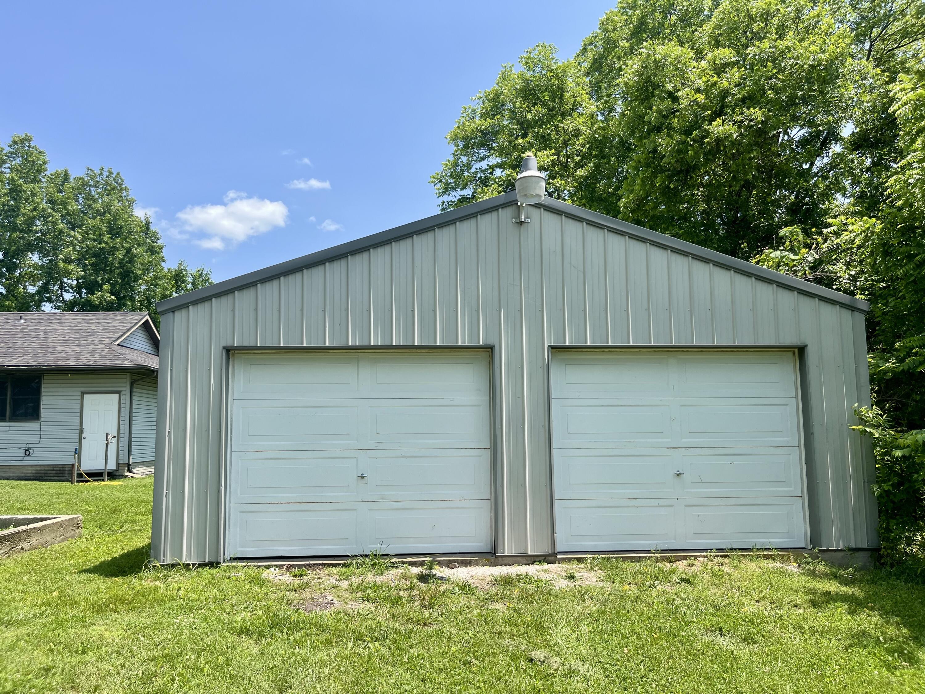 194 State Highway T Property Photo 3