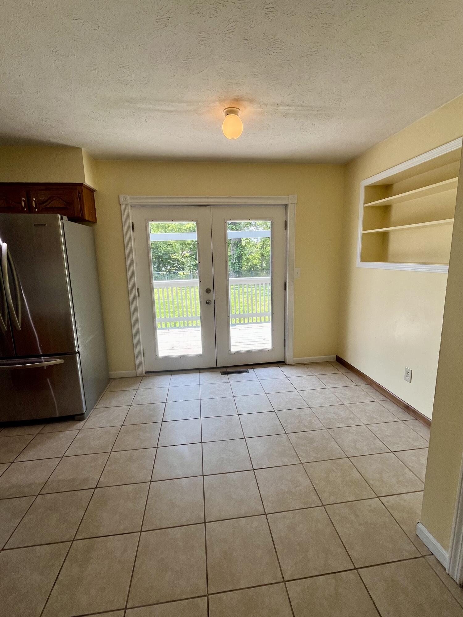194 State Highway T Property Photo 10