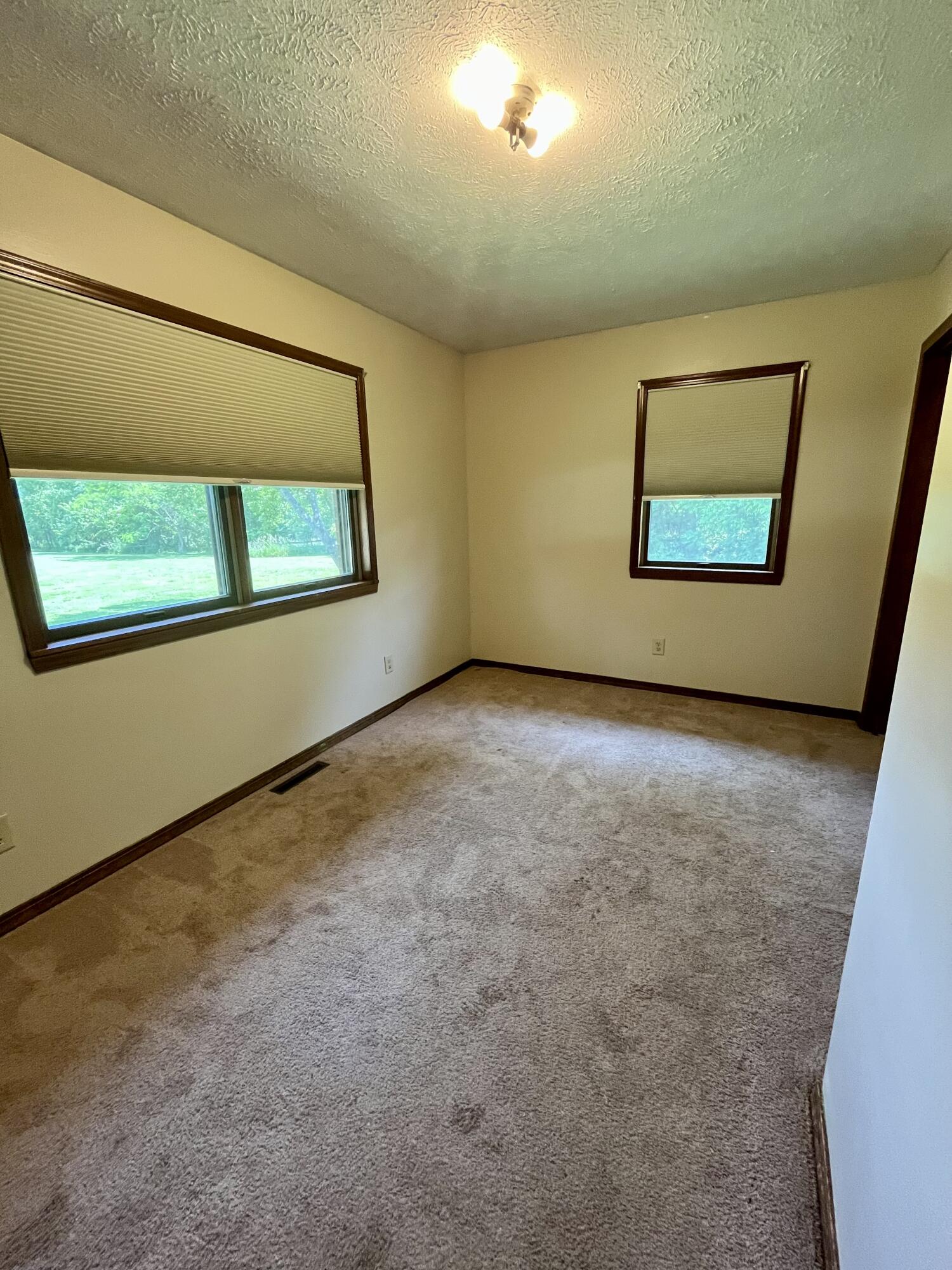 194 State Highway T Property Photo 14