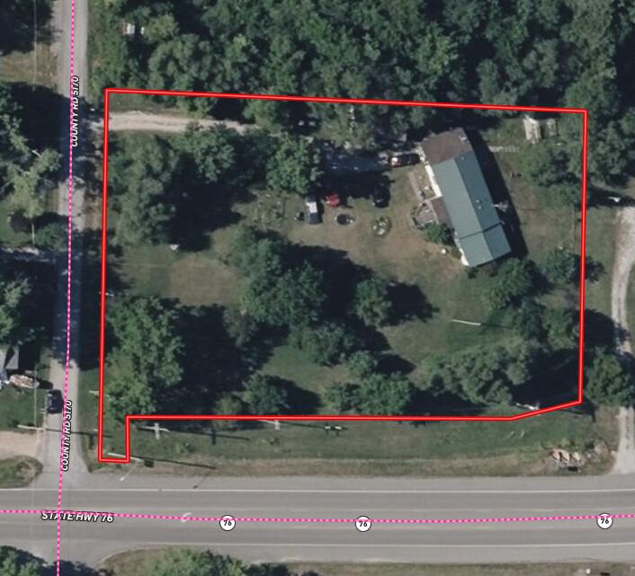 998 Post Oak Property Photo 3