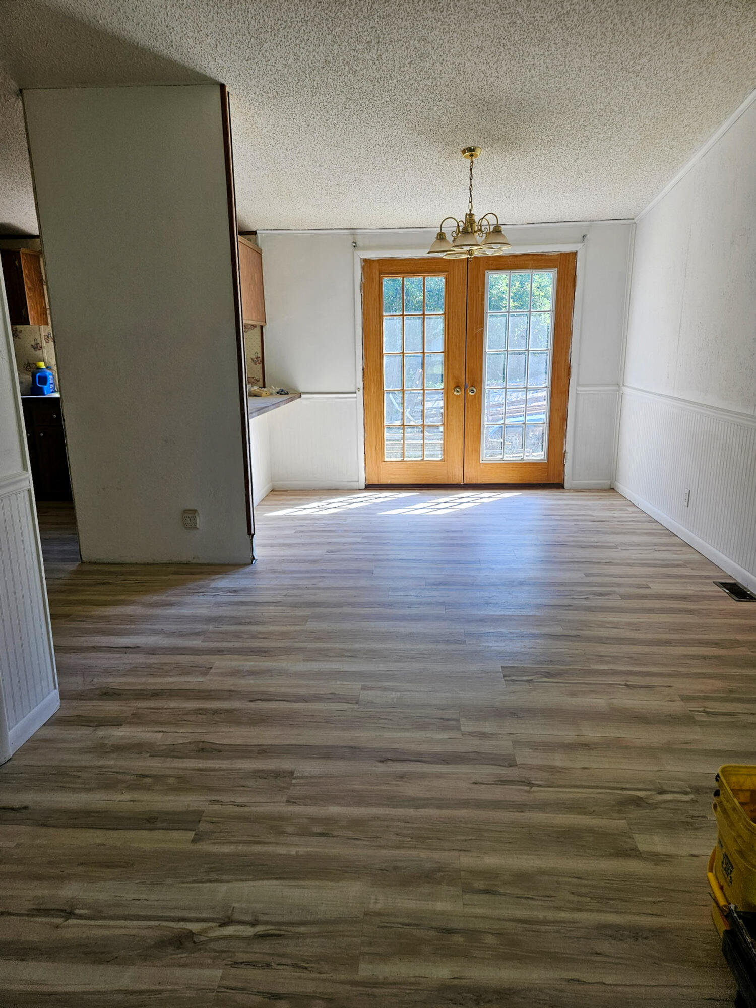 998 Post Oak Property Photo 3
