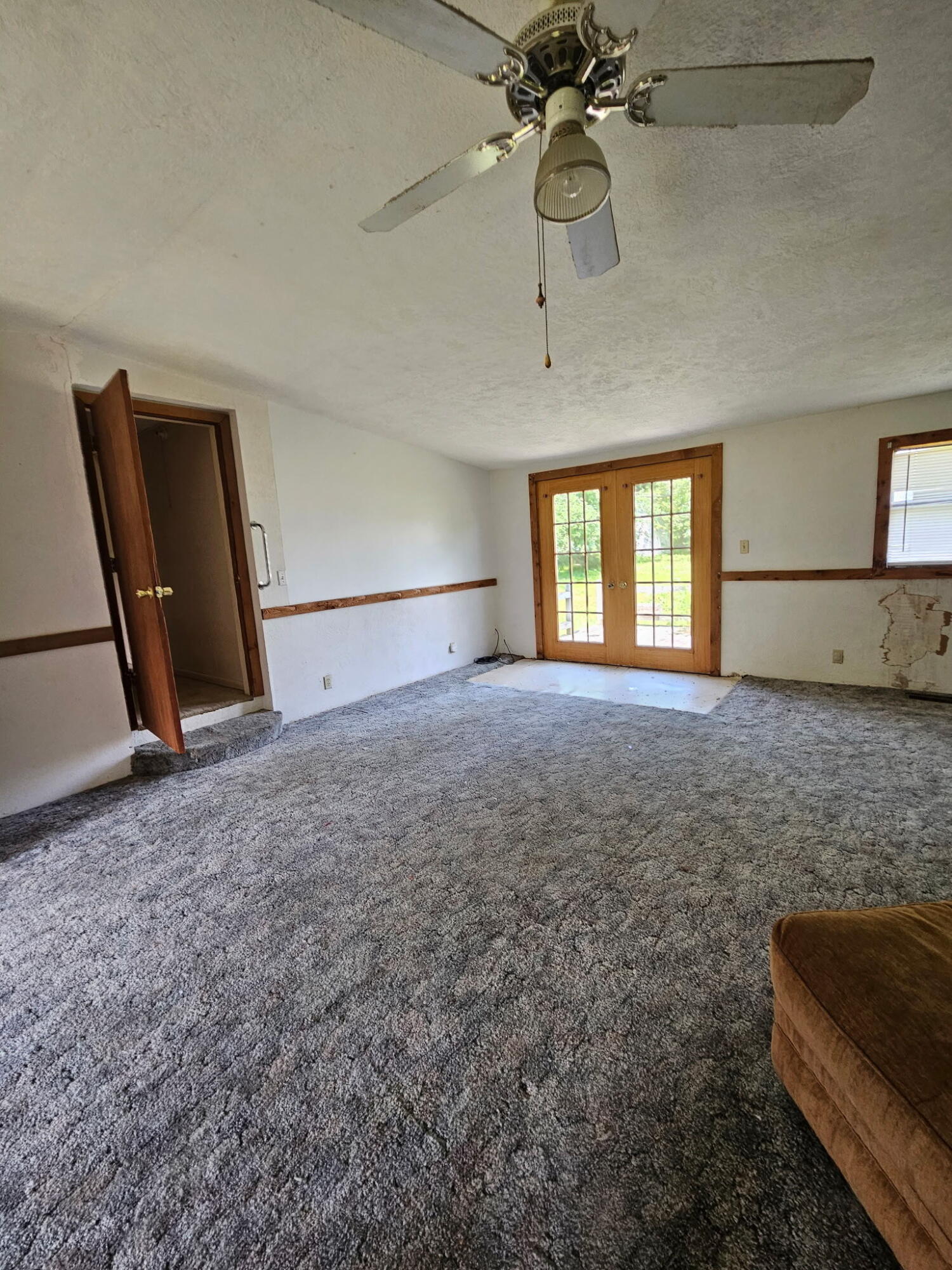 998 Post Oak Property Photo 15