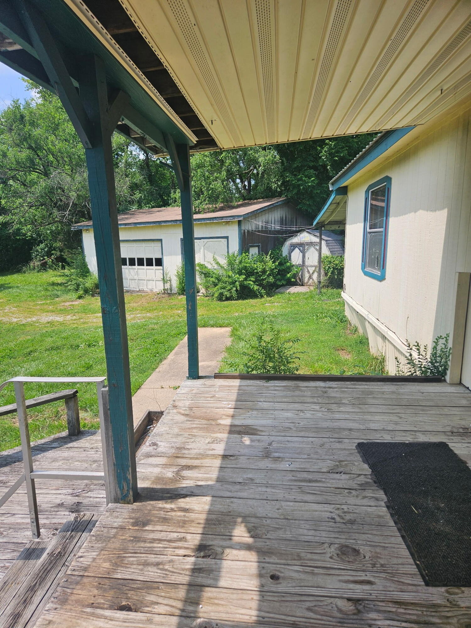 998 Post Oak Property Photo 25