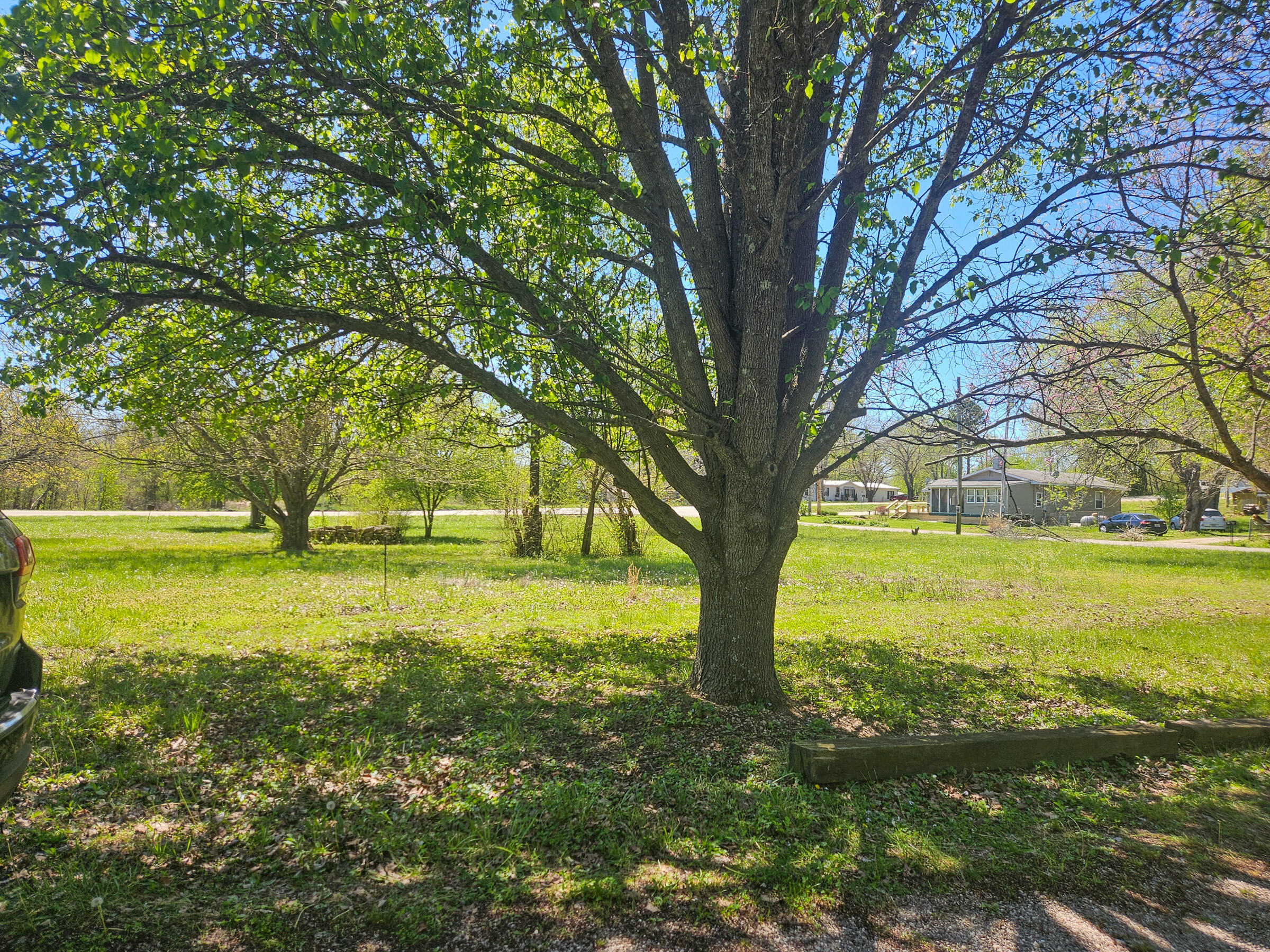 998 Post Oak Property Photo 29