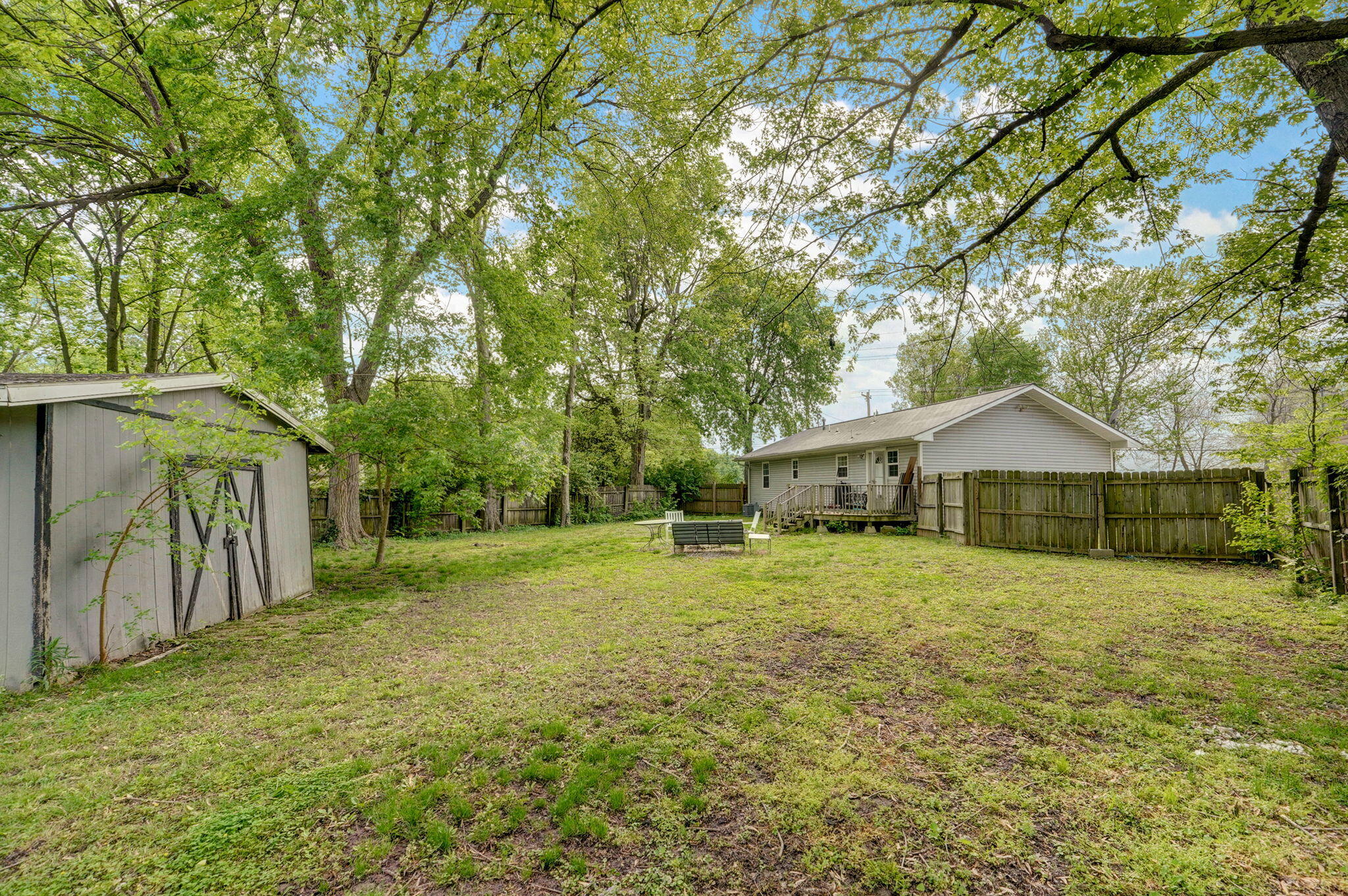 1936 North Golden Avenue Property Photo 25