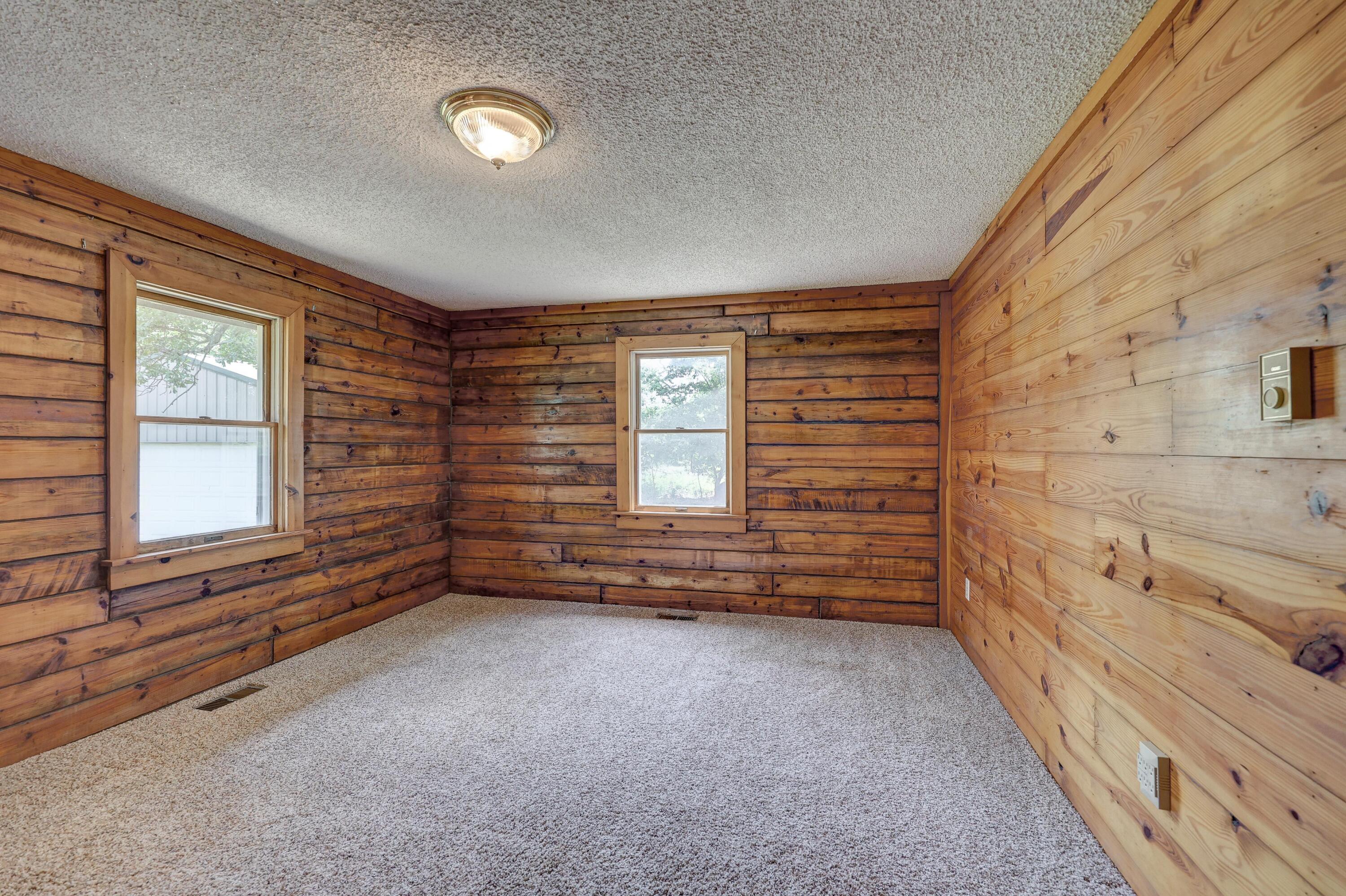 11281 Southeast Bagdad Road Property Photo 8