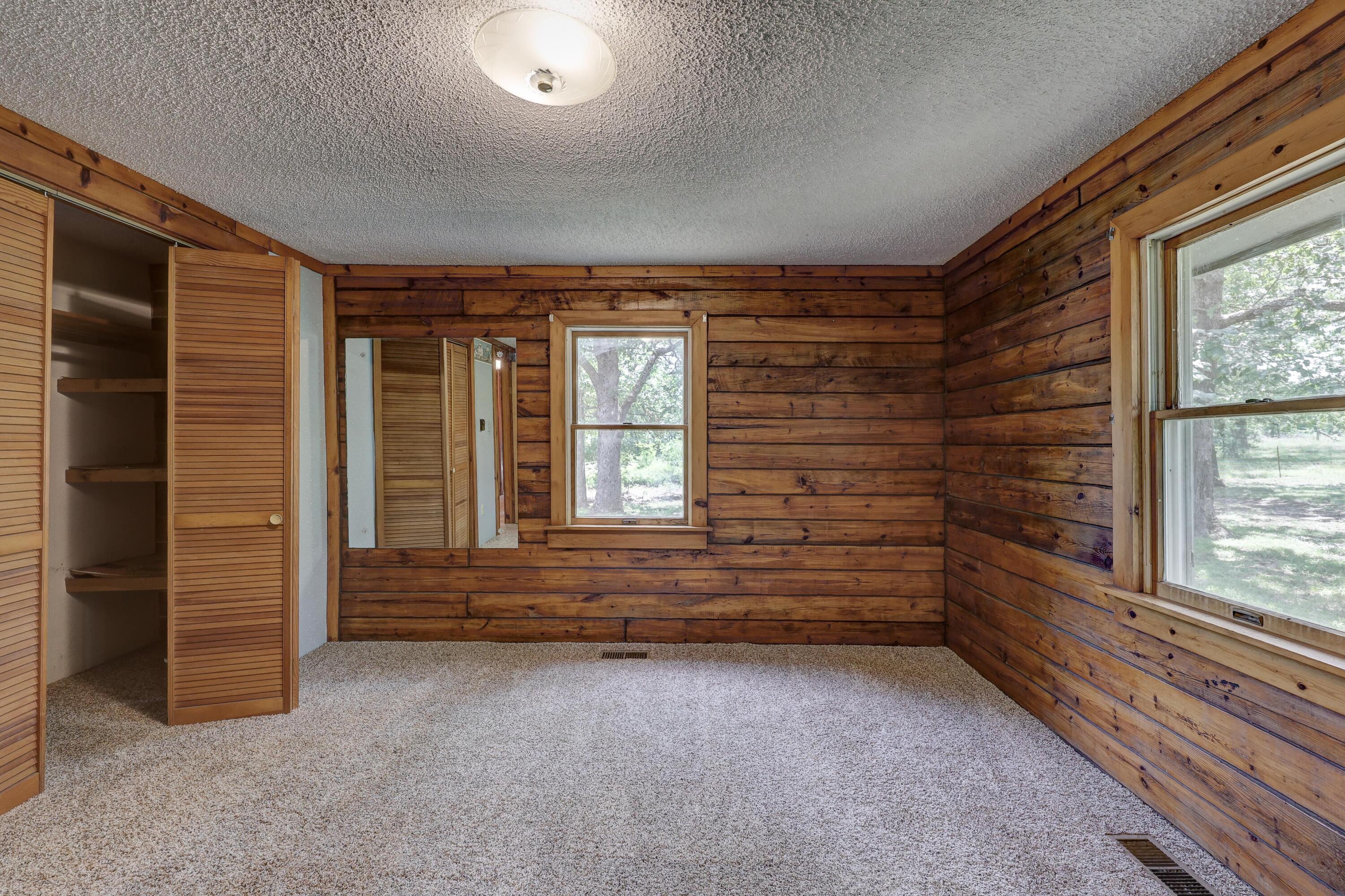 11281 Southeast Bagdad Road Property Photo 9